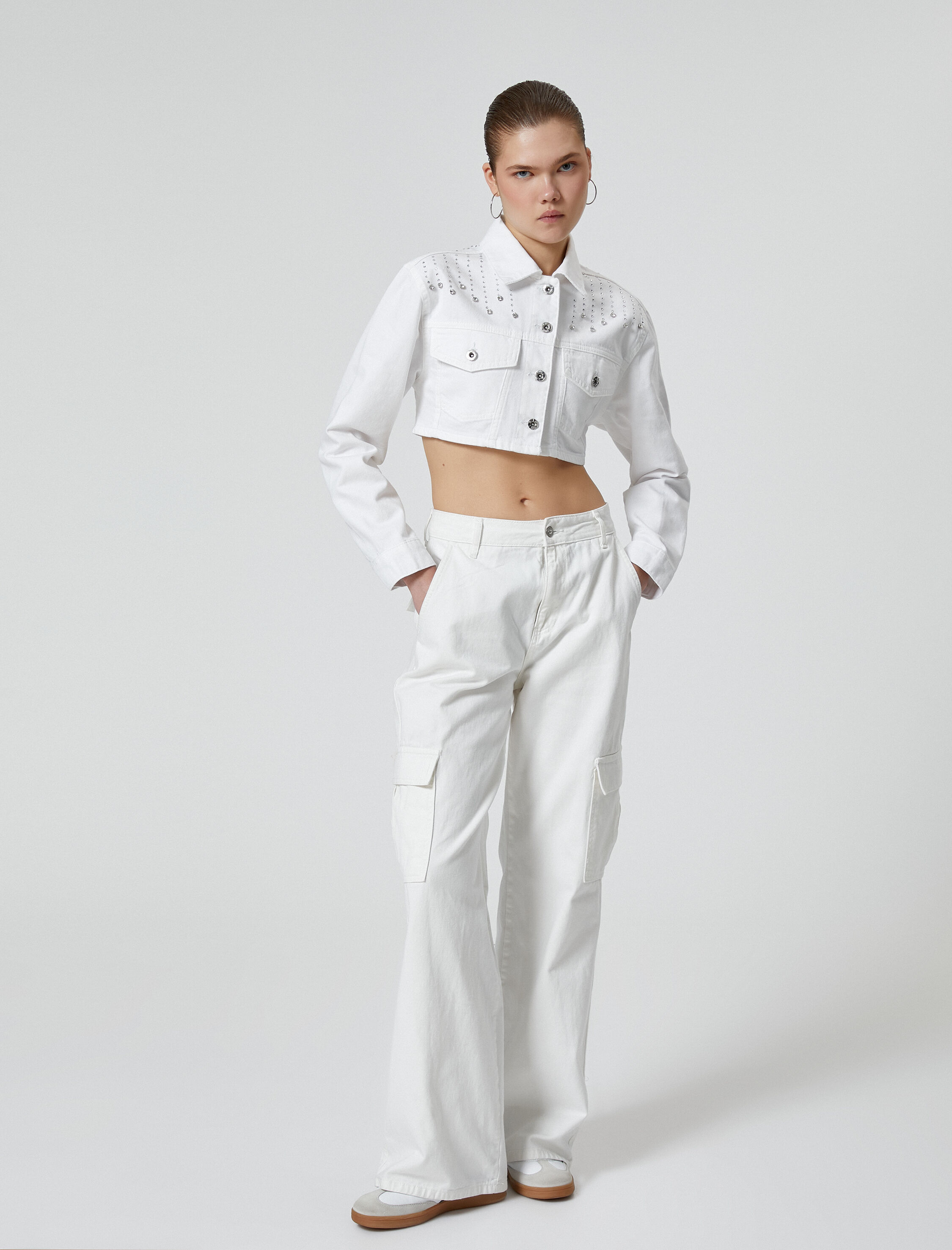   Taşlı Crop Kot Ceket Kapaklı Cepli Uzun Kollu Pamuklu