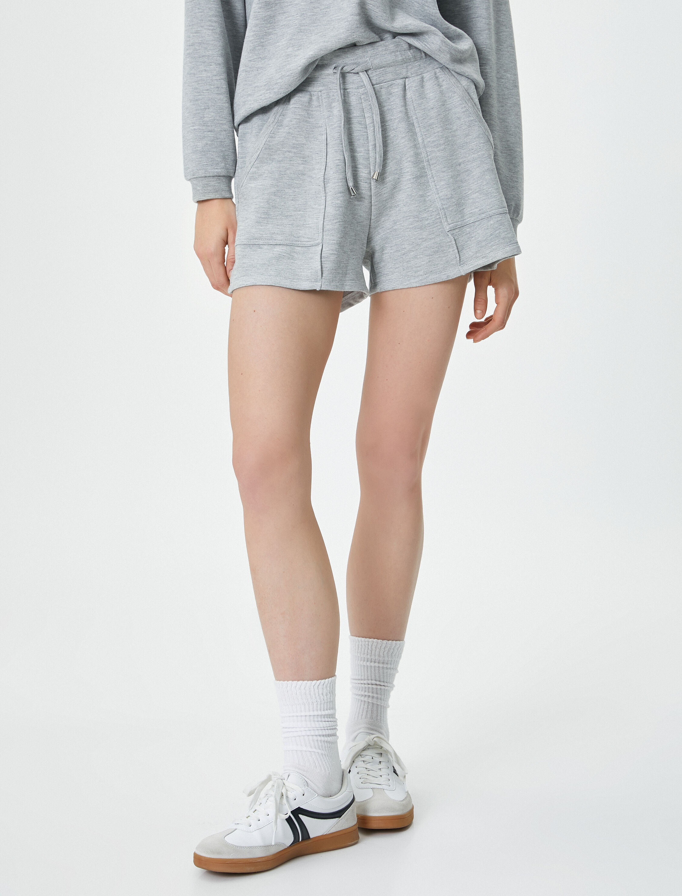   Sweat Şort Beli Bağcıklı Cep Detaylı Viskon