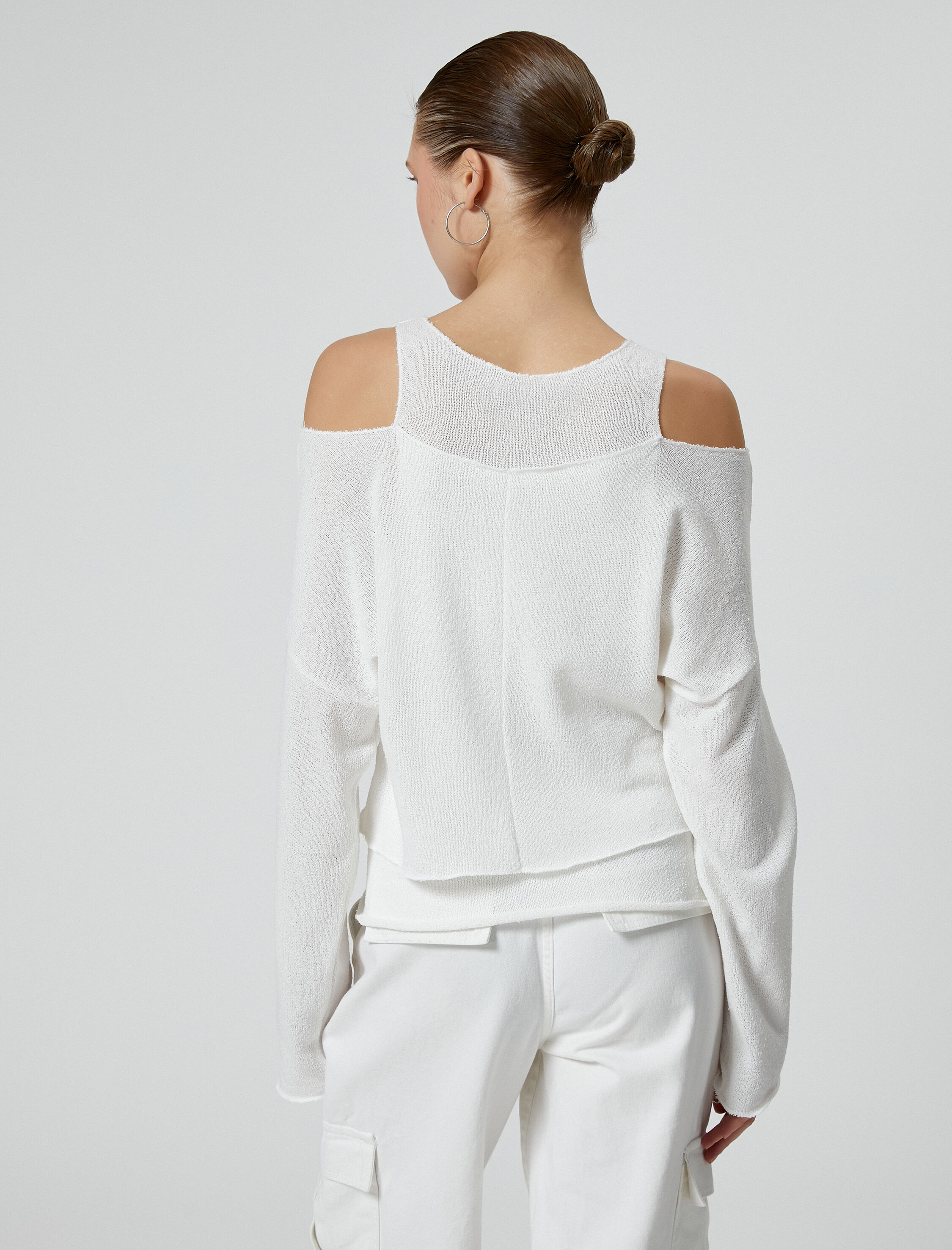   Pencere Detaylı Tişört Bisiklet yaka Uzun Kollu Yıldız Baskılı