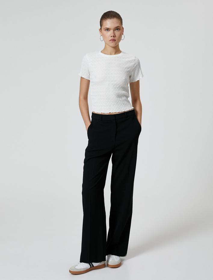  Dokulu Crop Tişört Kısa Kollu Bisiklet Yaka Slim Fit Bürümcük