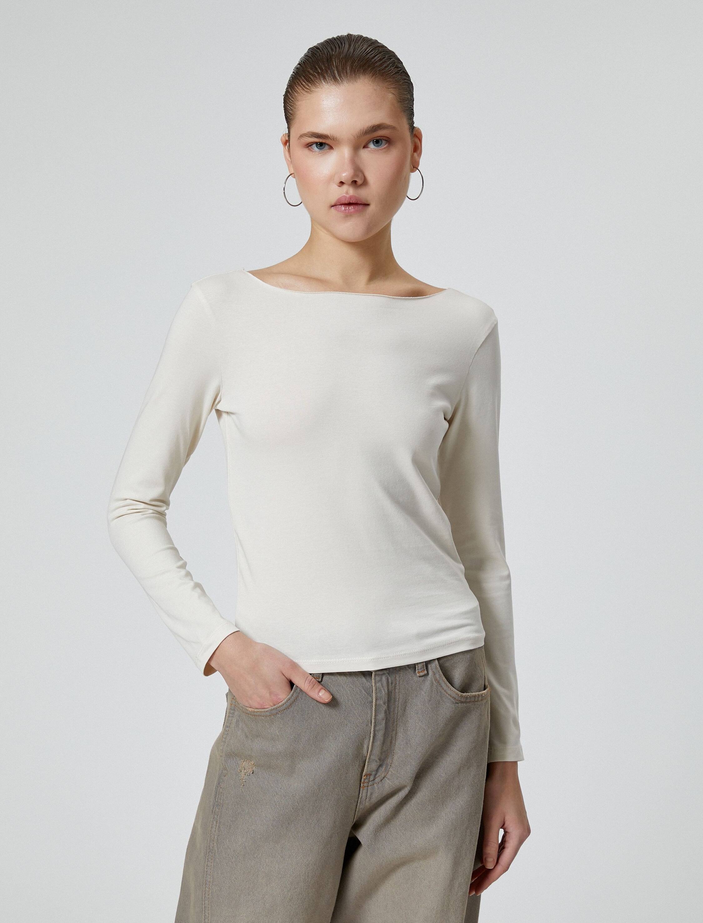   Uzun Kollu Basic Tişört Yuvarlak Yaka Slim Fit Pamuklu