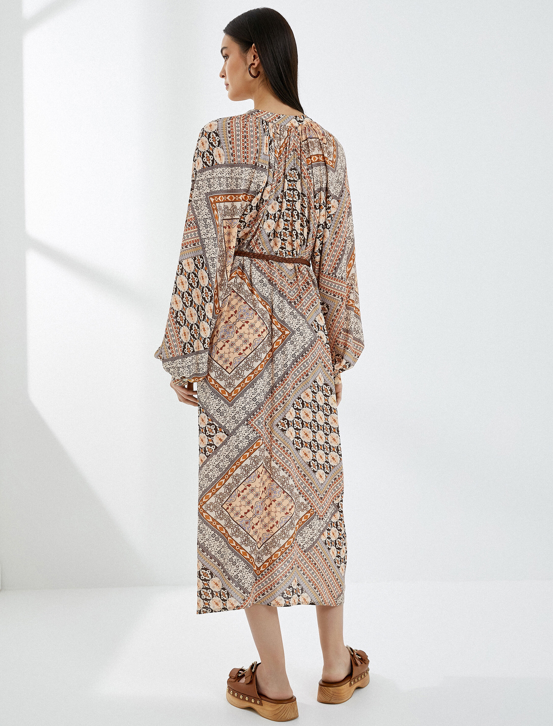   Midi Boy Elbise Etnik Desenli Balon Kollu Viskon Karışımlı