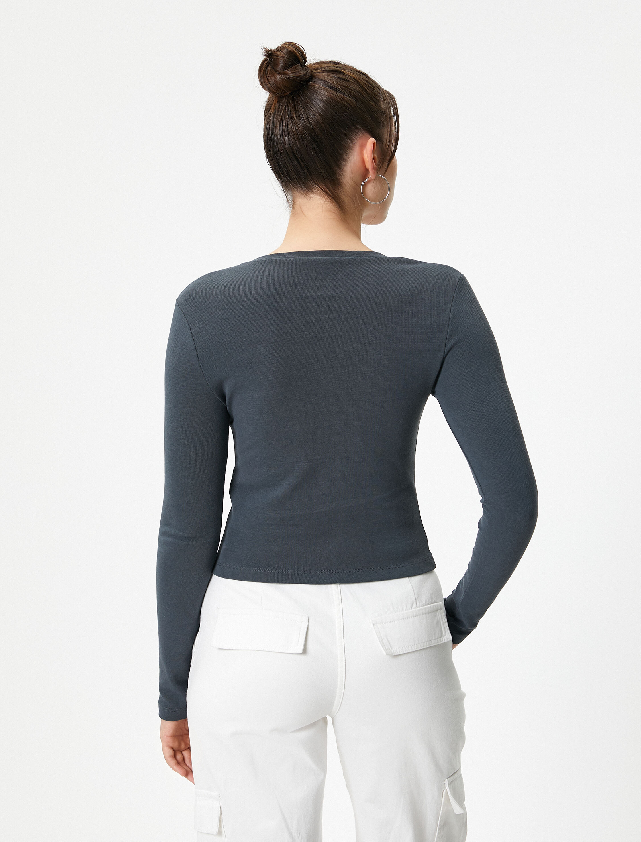   Uzun Kollu Tişört Yıldız Taş Detaylı Bisiklet Yaka Slim Fit