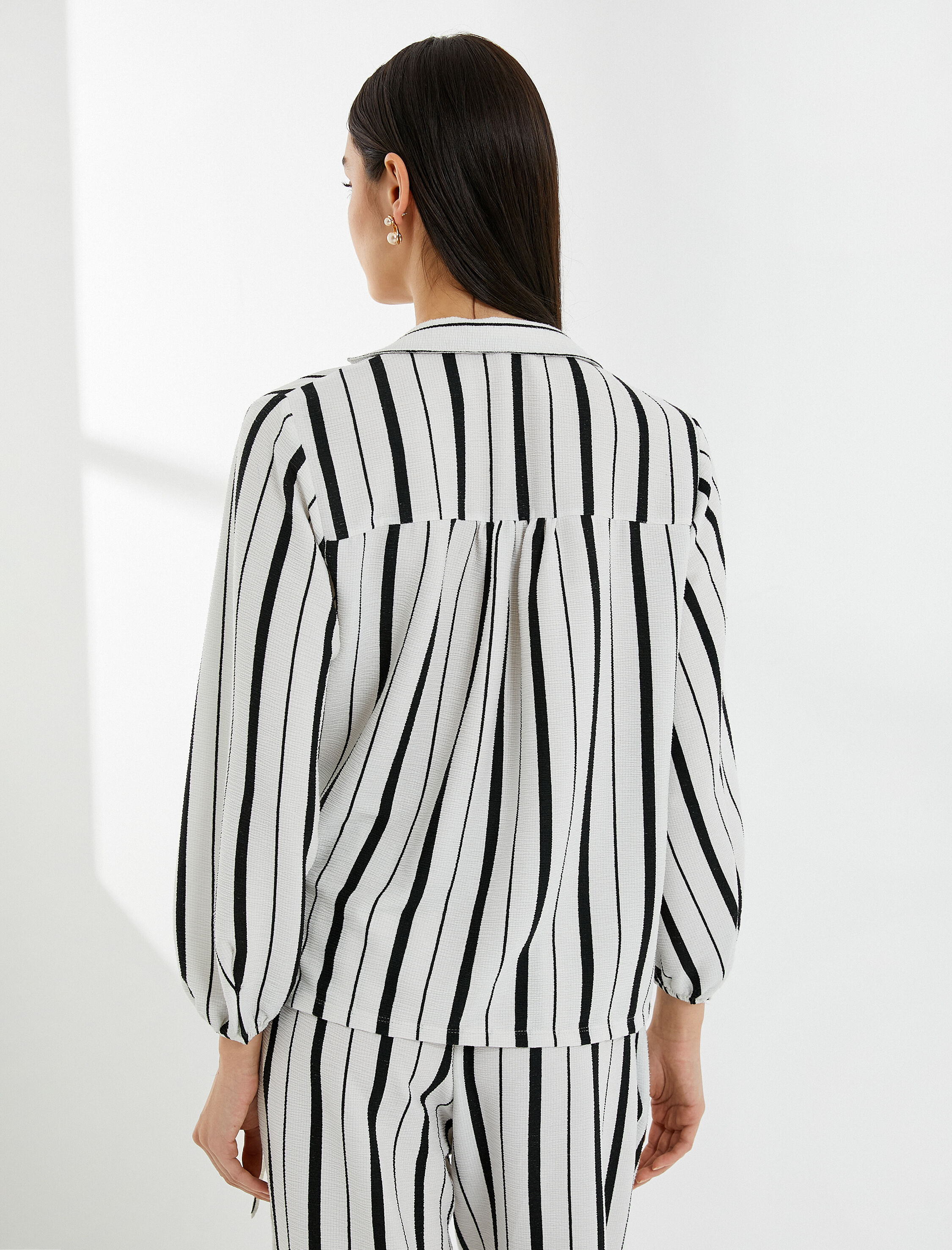   Bluz Kruvaze Bağlamalı Uzun Kollu