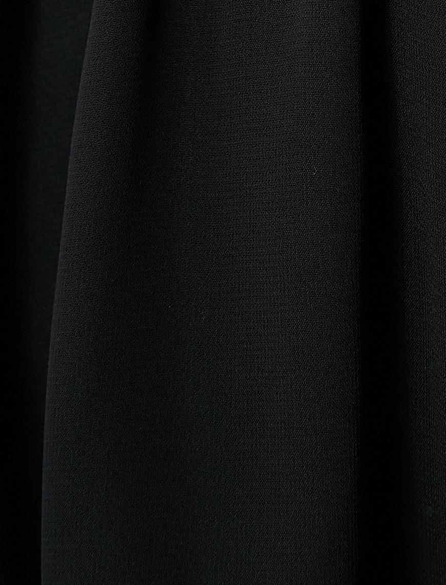   Tül Mini Elbise Kruvaze Yaka Kroşe Detaylı Uzun Kollu Astarlı