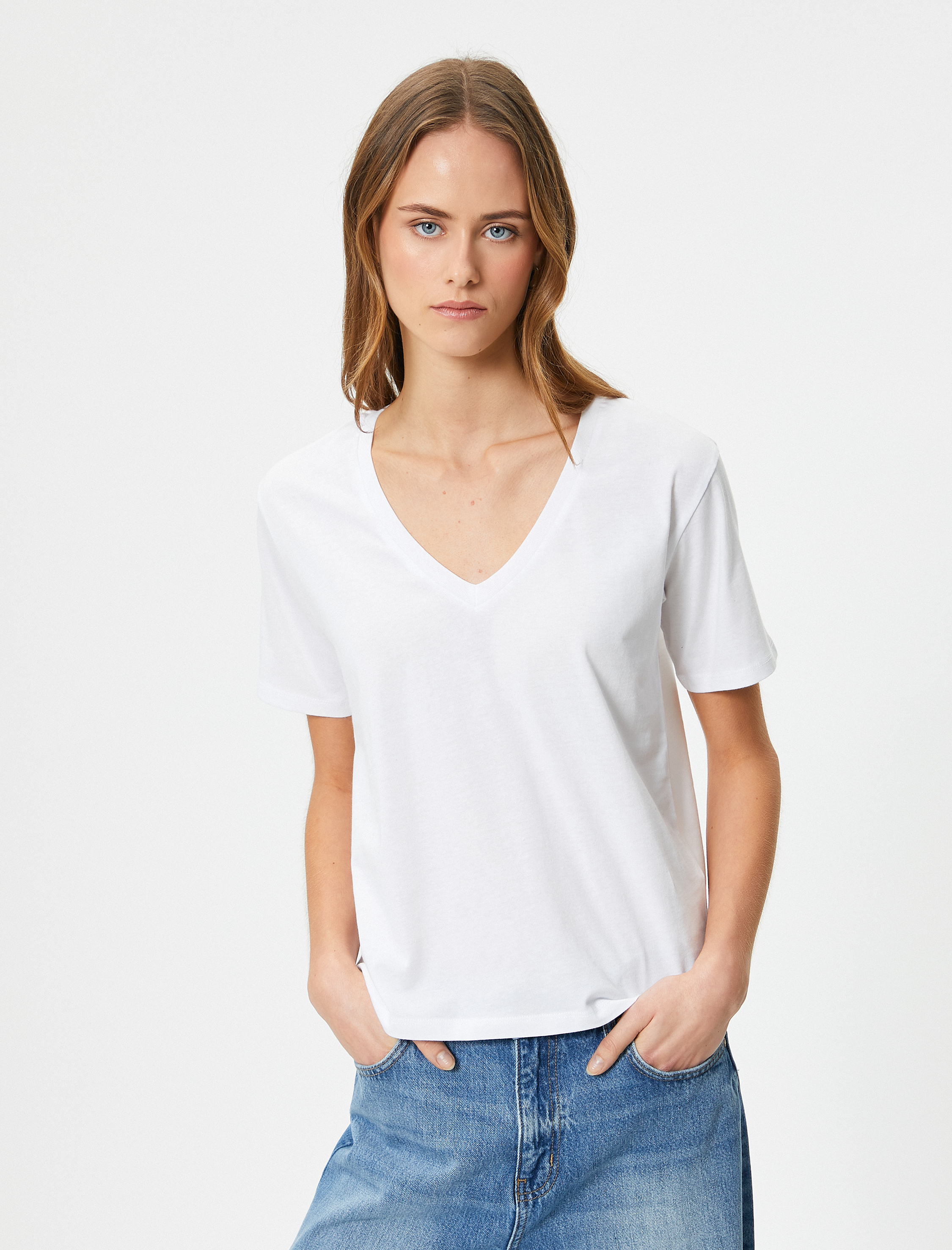   V Yaka Basic Tişört Kısa Kollu Pamuklu