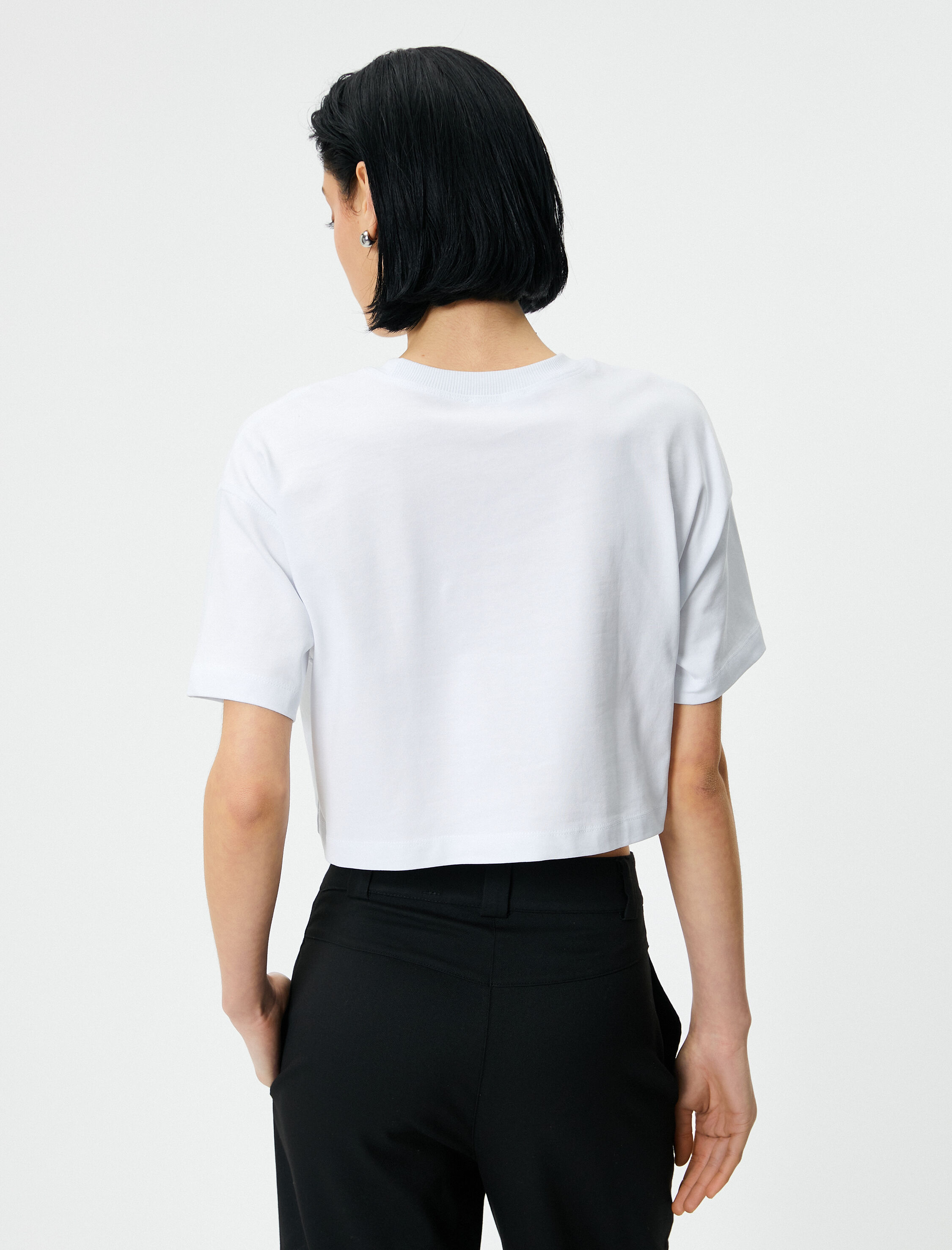   Crop Tişört Bisiklet Yaka Kısa Kollu Pamuklu