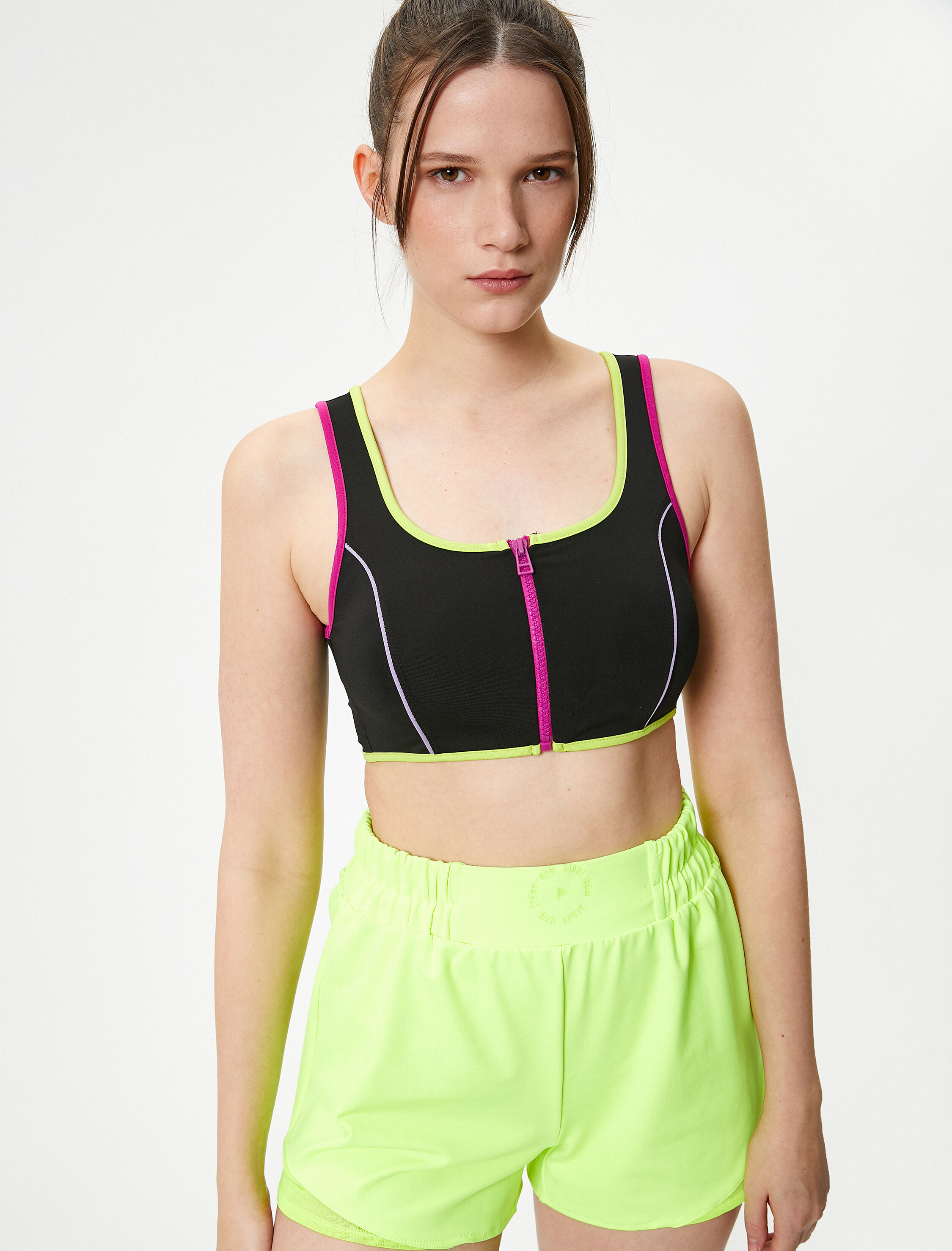   Fermuarlı Sporcu Sütyeni Kaplı Slim Fit U Yaka