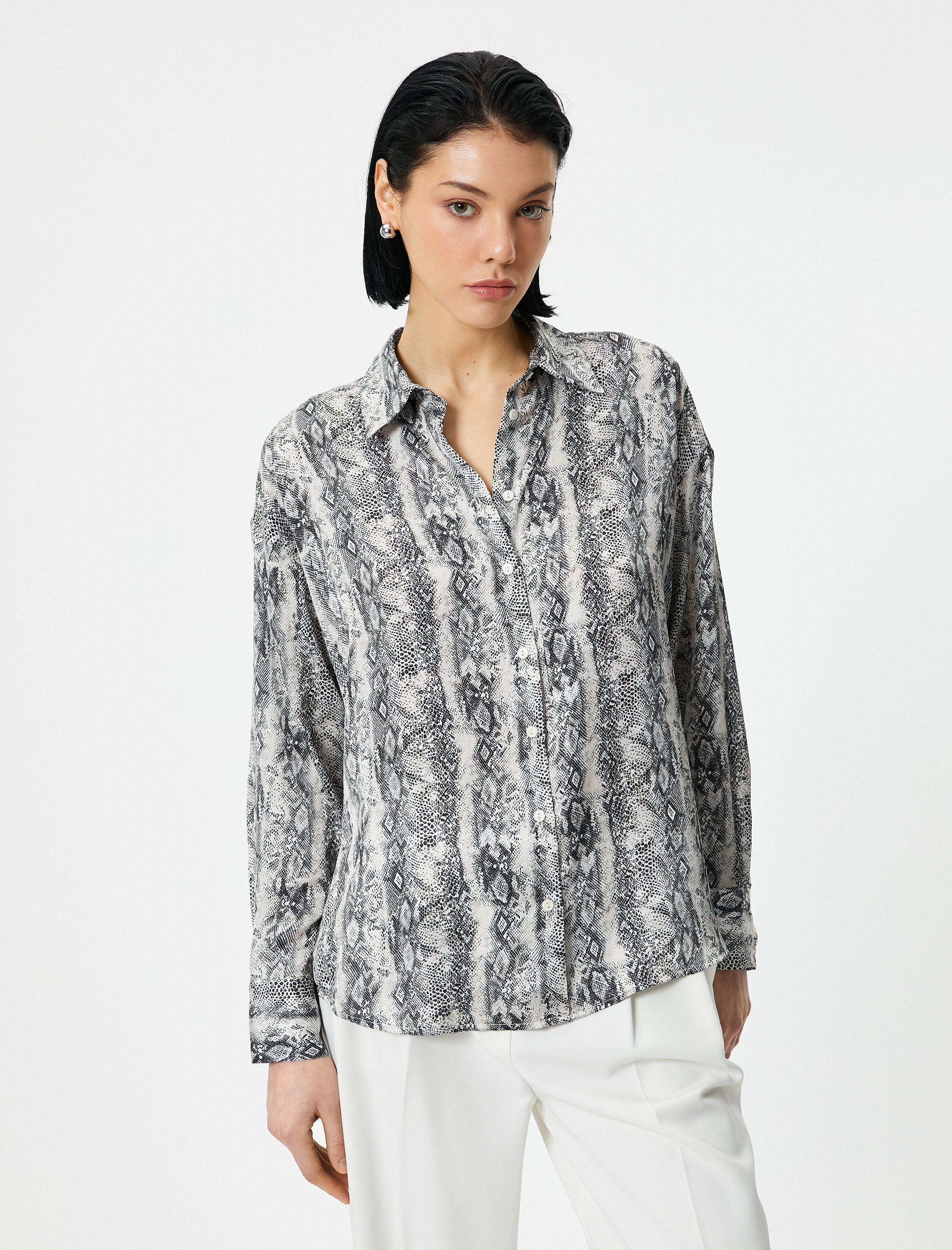   Yılan Derisi Desenli Gömlek Uzun Kollu Klasik Yaka