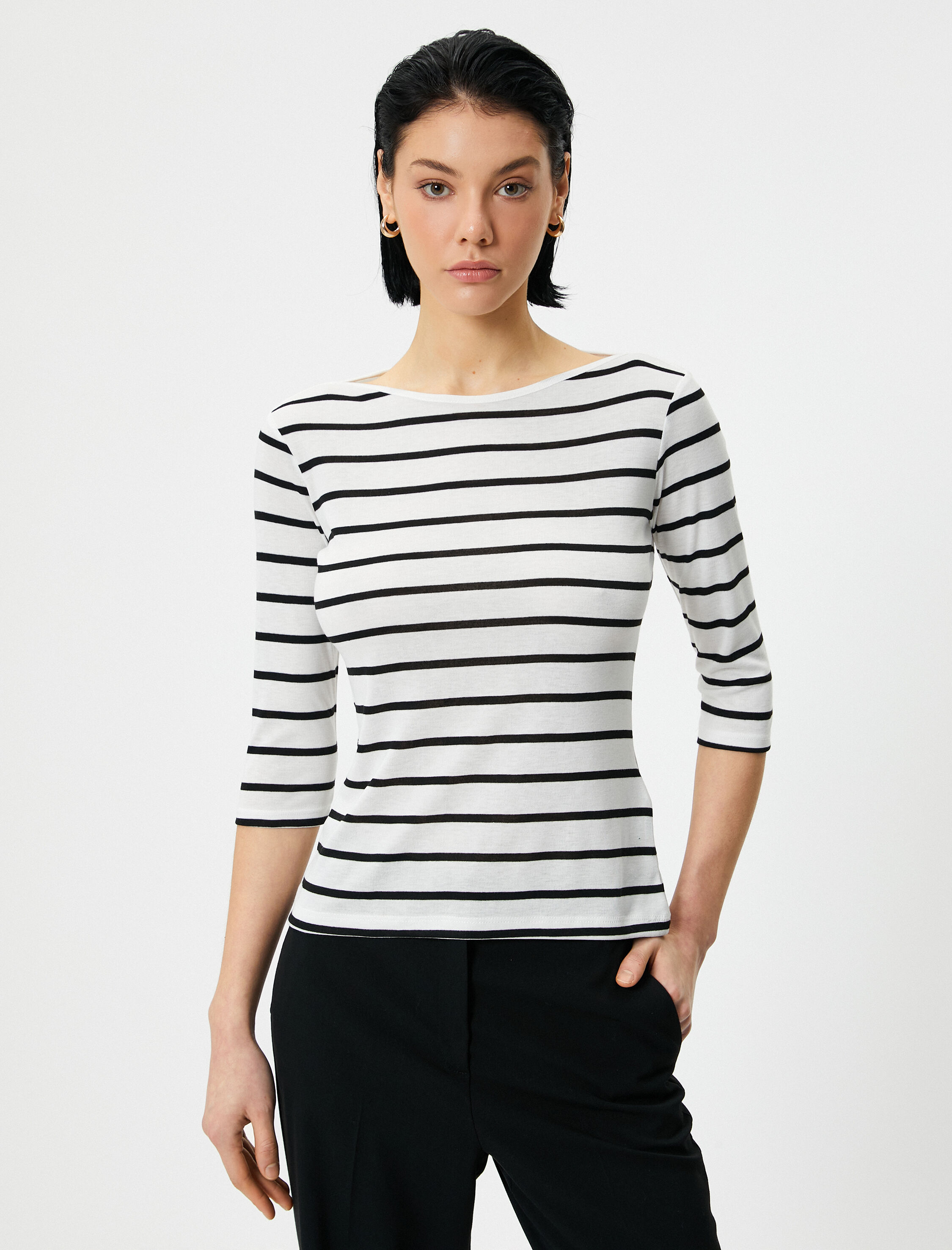   Kayık Yaka Tişört Yarım Kollu Standart Kesim