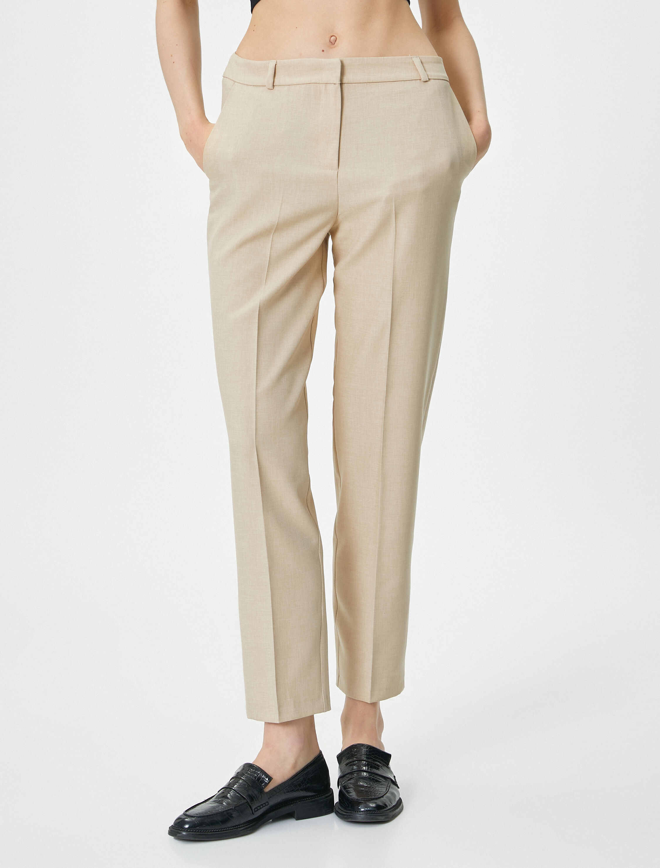 Kumaş Pantolon Normal Bel Regular Fit
