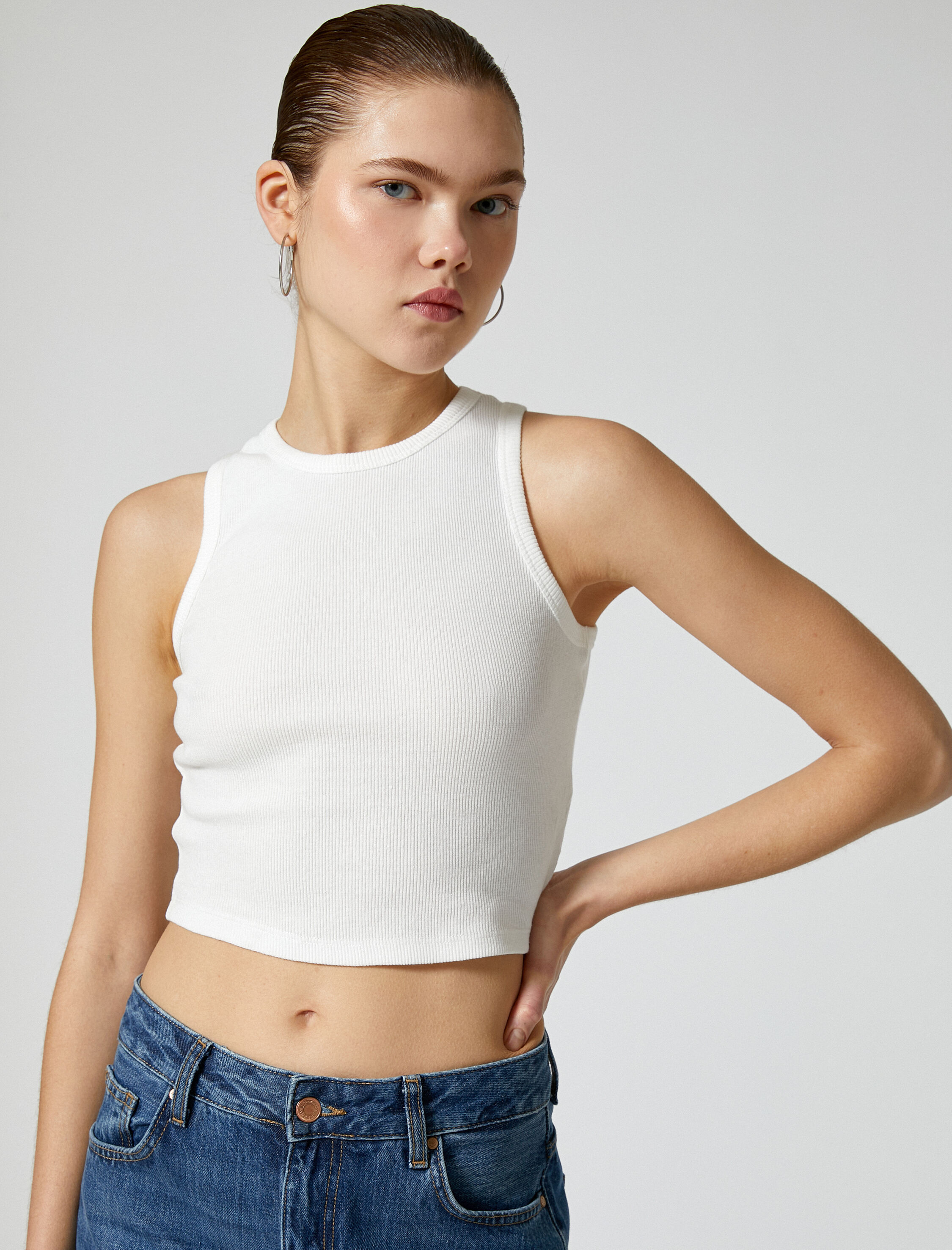   Basic Crop Atlet Bisiklet Yaka Ribanalı Pamuklu