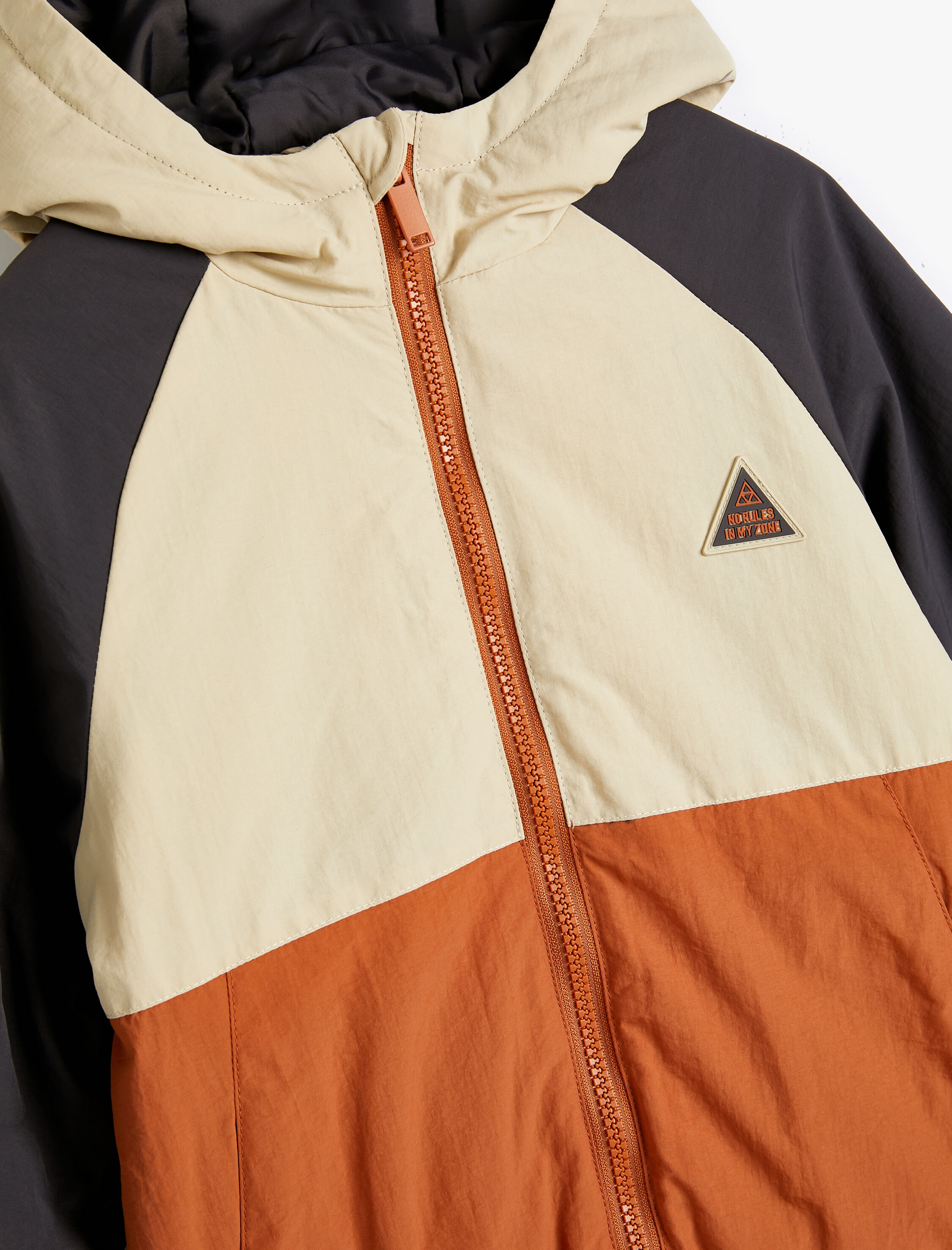  Erkek Çocuk Kapşonlu Ceket Fermuarlı Renk Bloklu