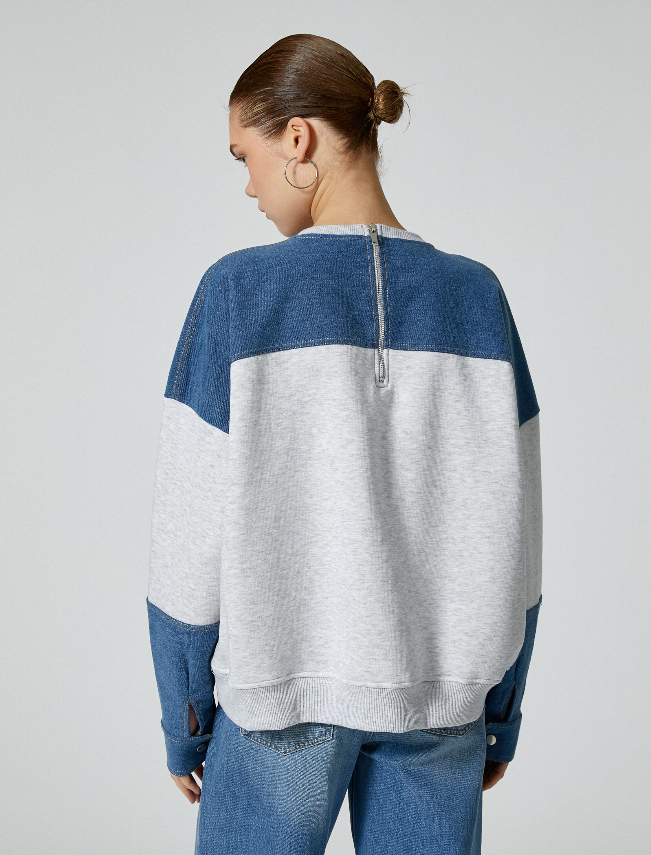   Şardonlu Kot Detaylı Sweatshirt Bisiklet Yaka Arkası Fermuar Detaylı