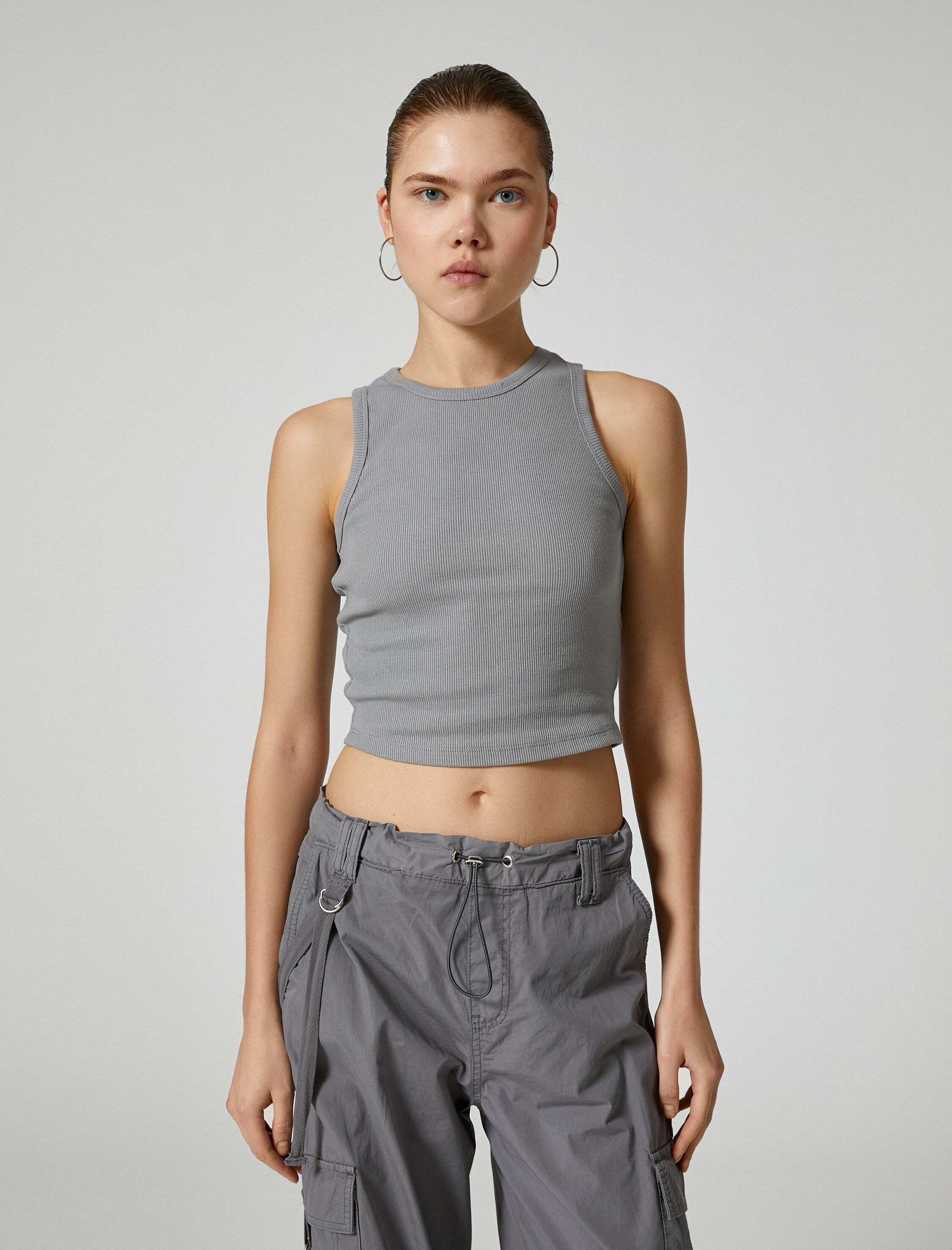   Basic Crop Atlet Bisiklet Yaka Ribanalı Pamuklu