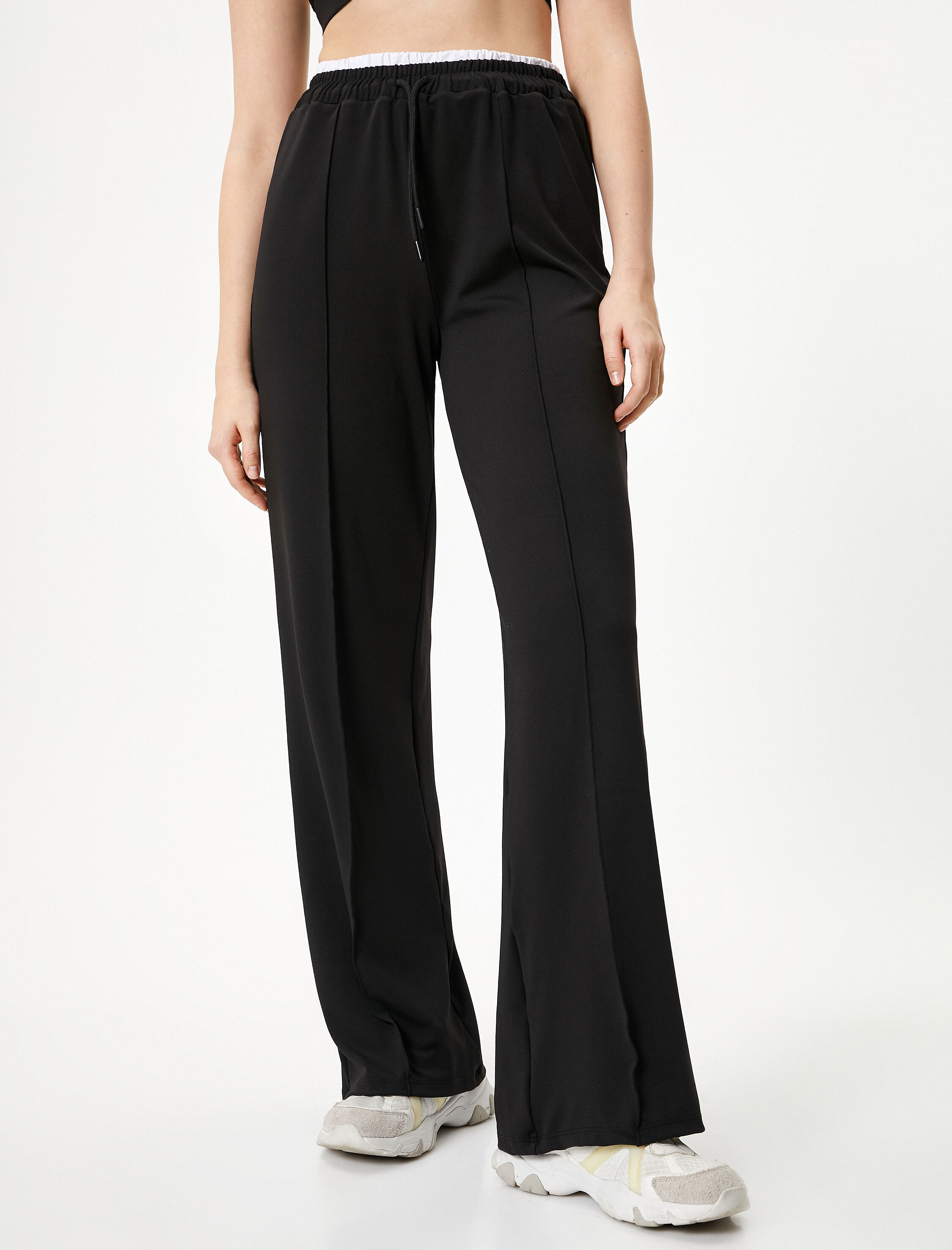   Geniş Paça Spor Eşofman Altı Nervürlü Yüksek Bel Renk Kontrastlı Beli Bağlamalı