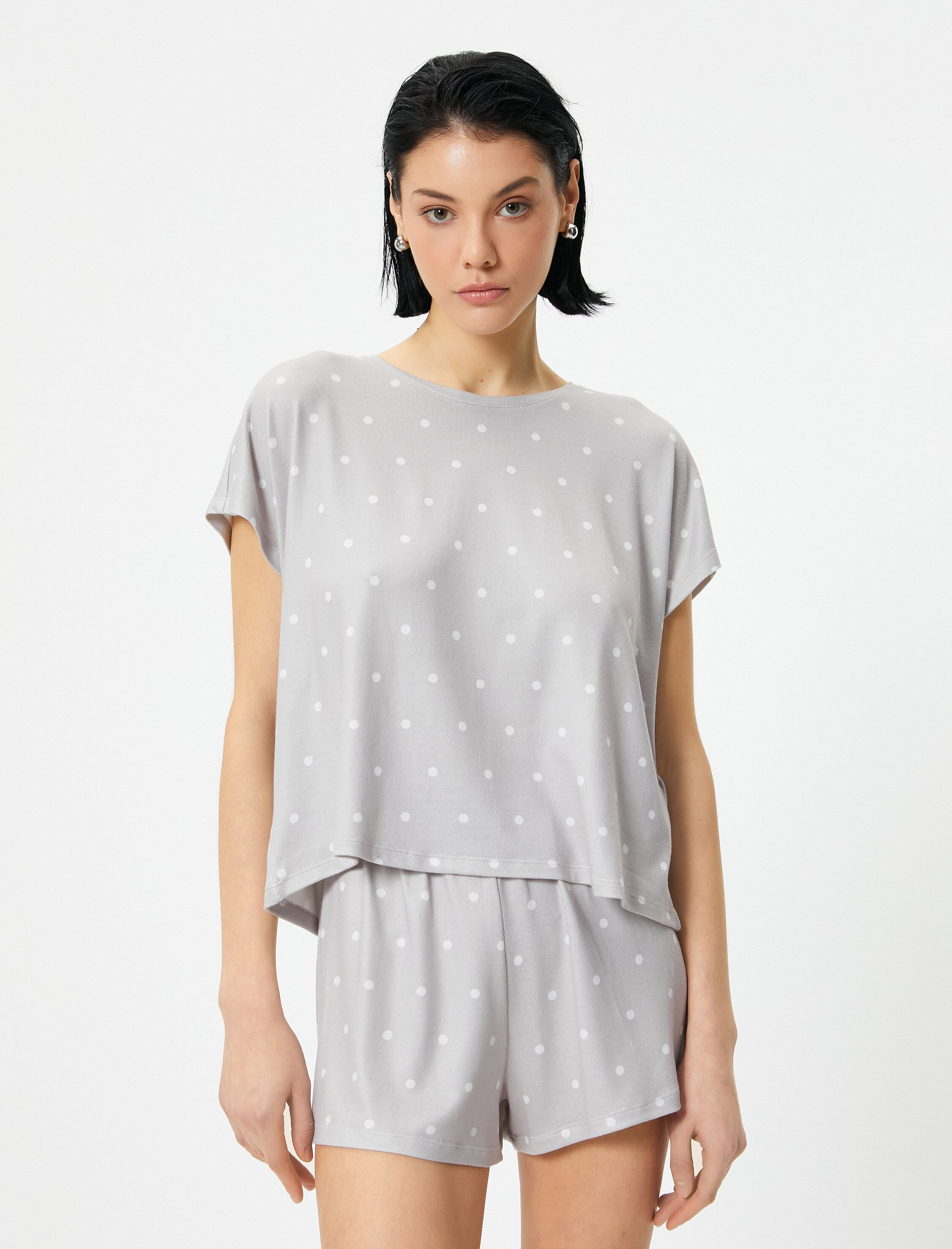   Pijama Üstü Puantiyeli Bisiklet Yaka Kısa Kollu