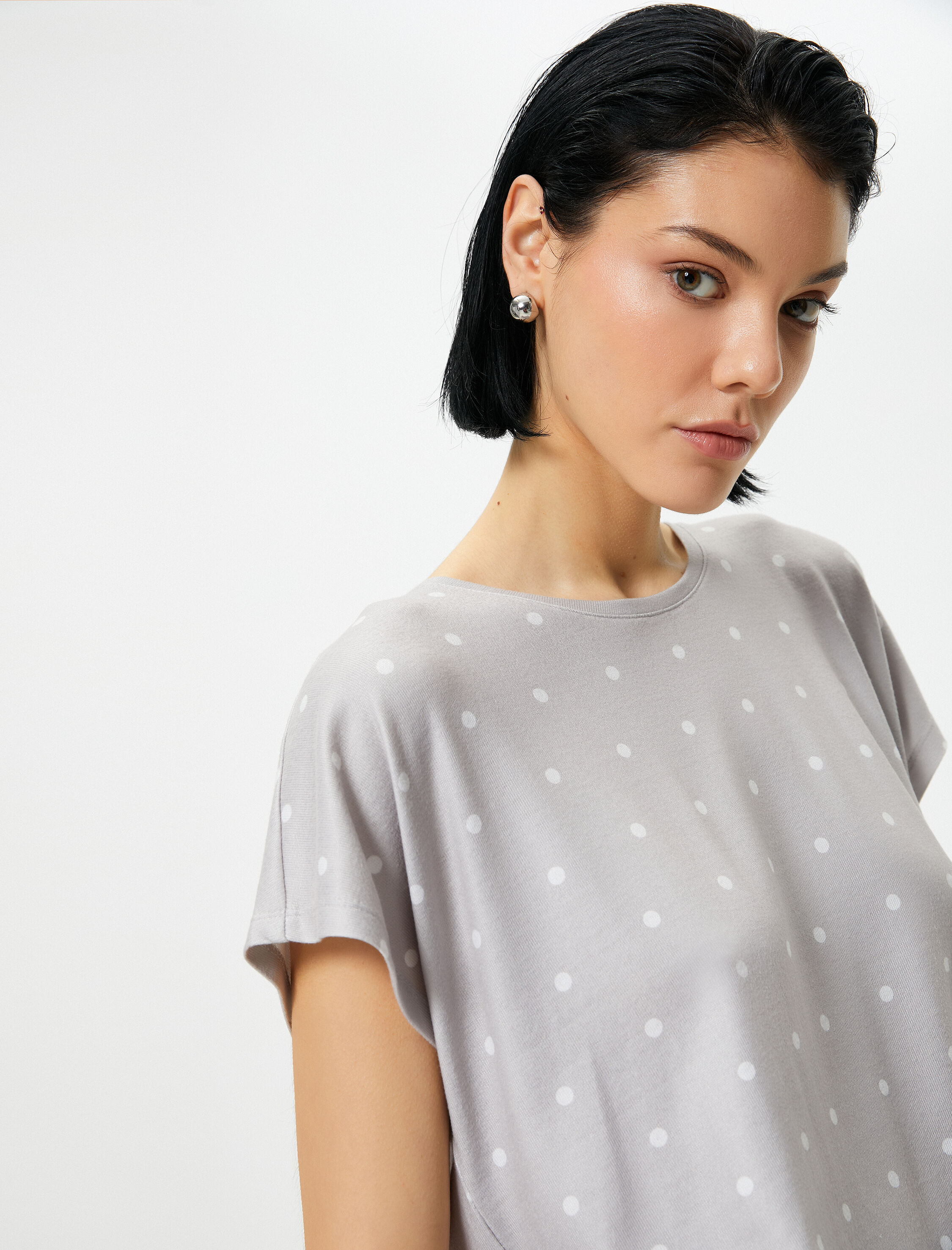   Pijama Üstü Puantiyeli Bisiklet Yaka Kısa Kollu