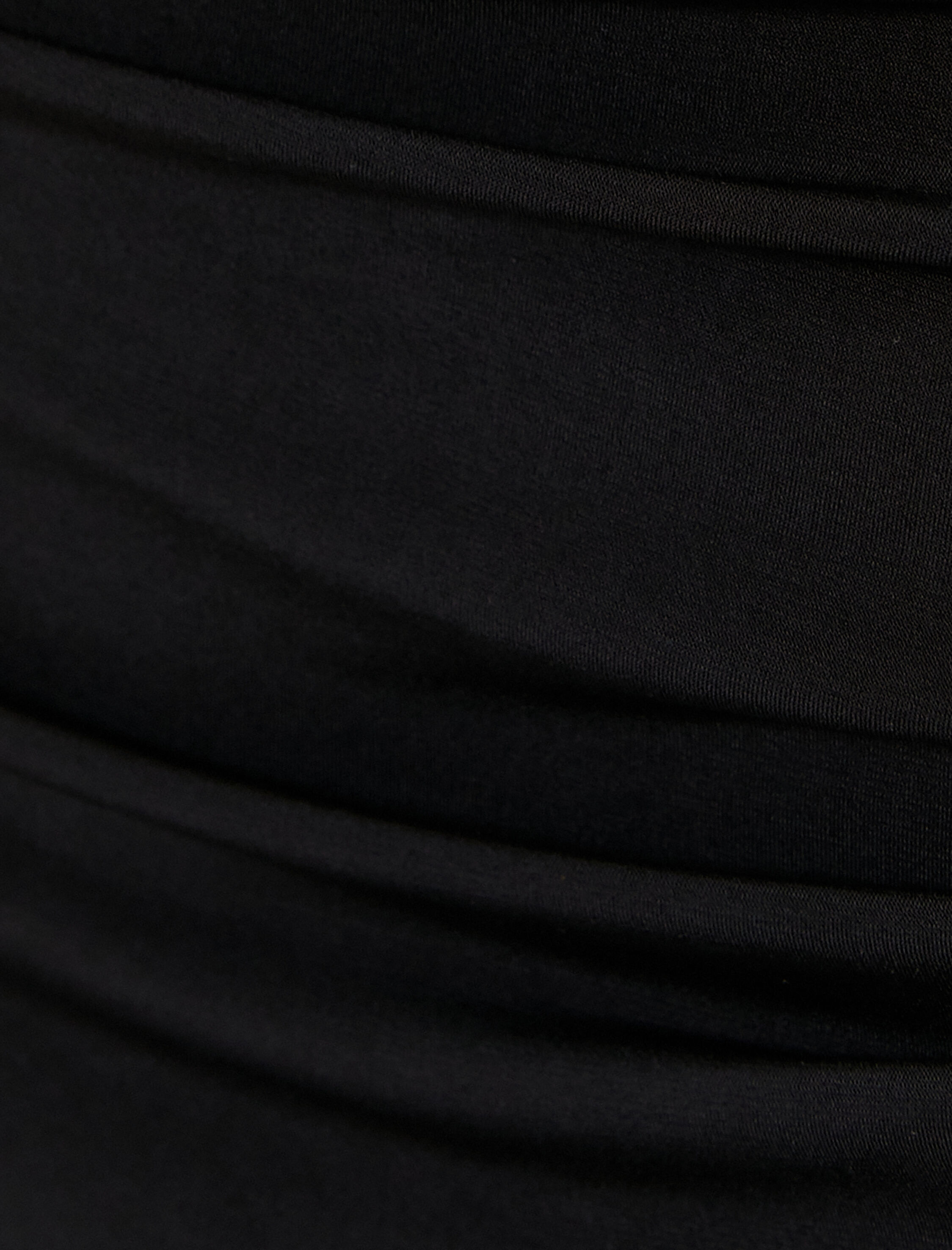   Midi Etek Drapeli Yandan Yırtmaçlı