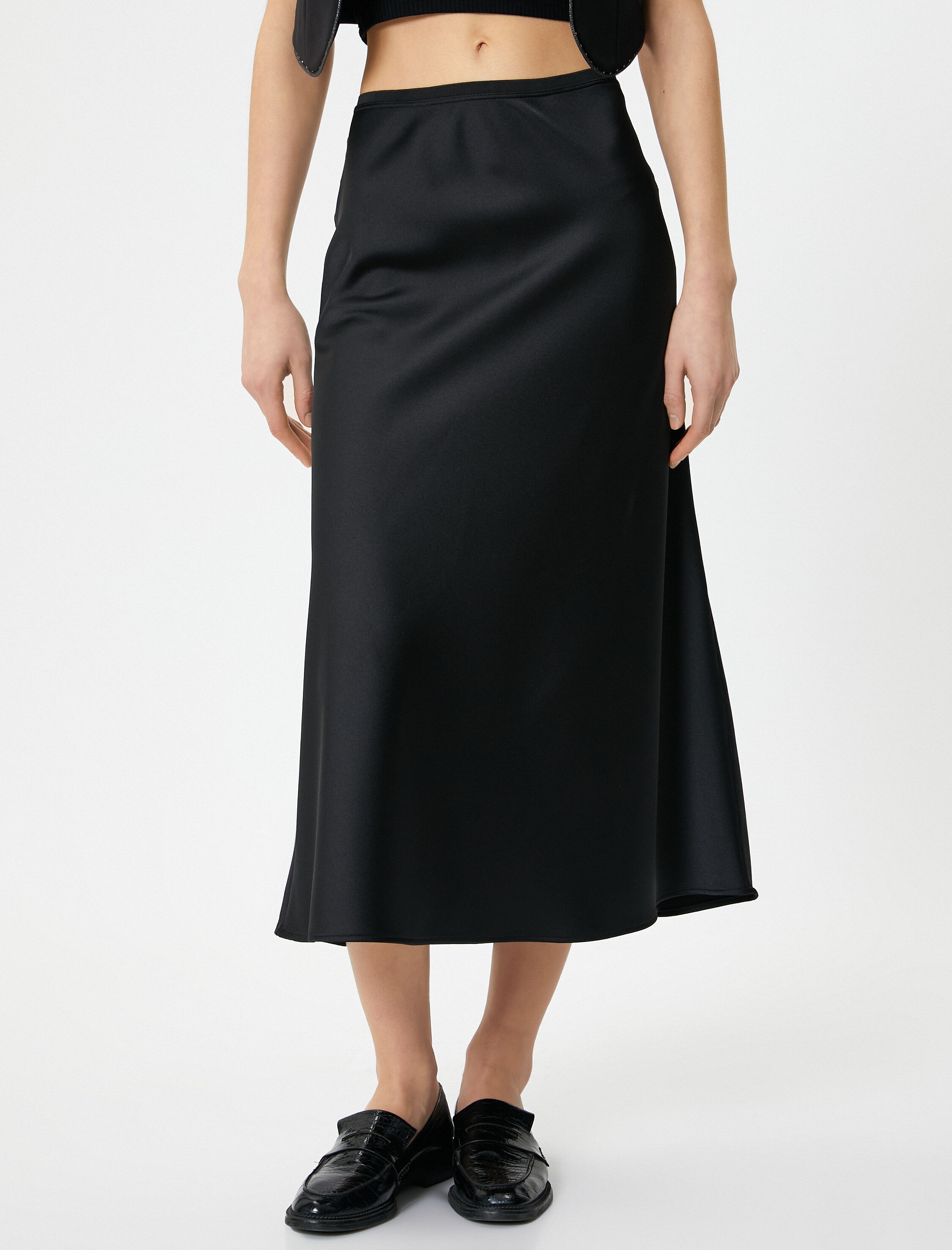   Midi Saten Etek Kloş Normal Bel