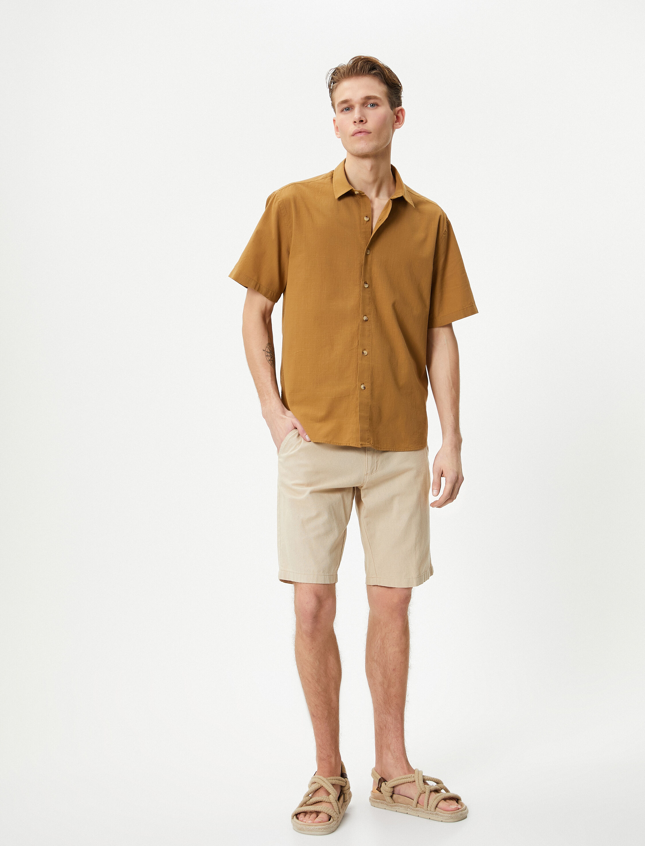   Yazlık Gömlek Kısa Kollu Klasik Yaka Düğmeli Regular Fit