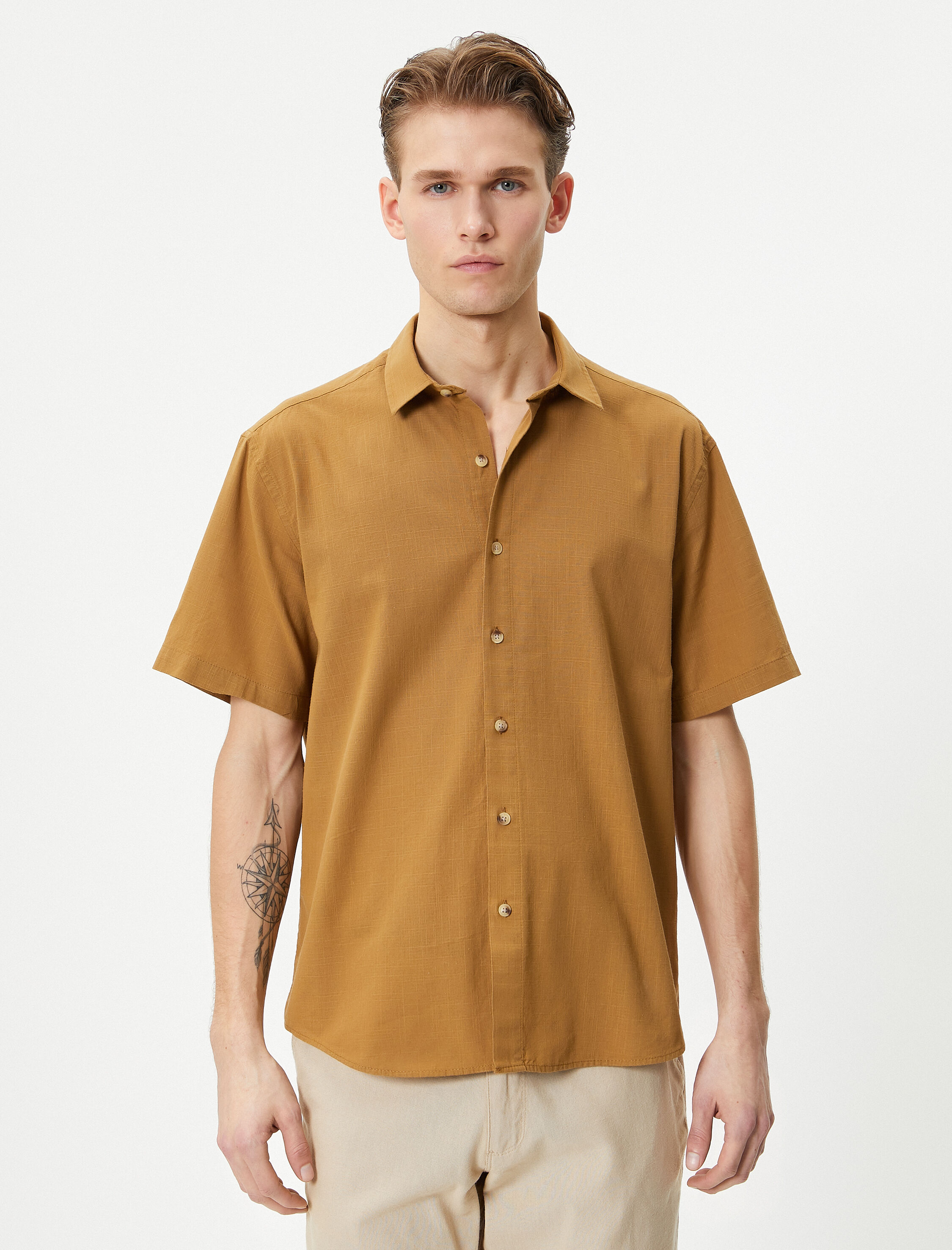   Yazlık Gömlek Kısa Kollu Klasik Yaka Düğmeli Regular Fit