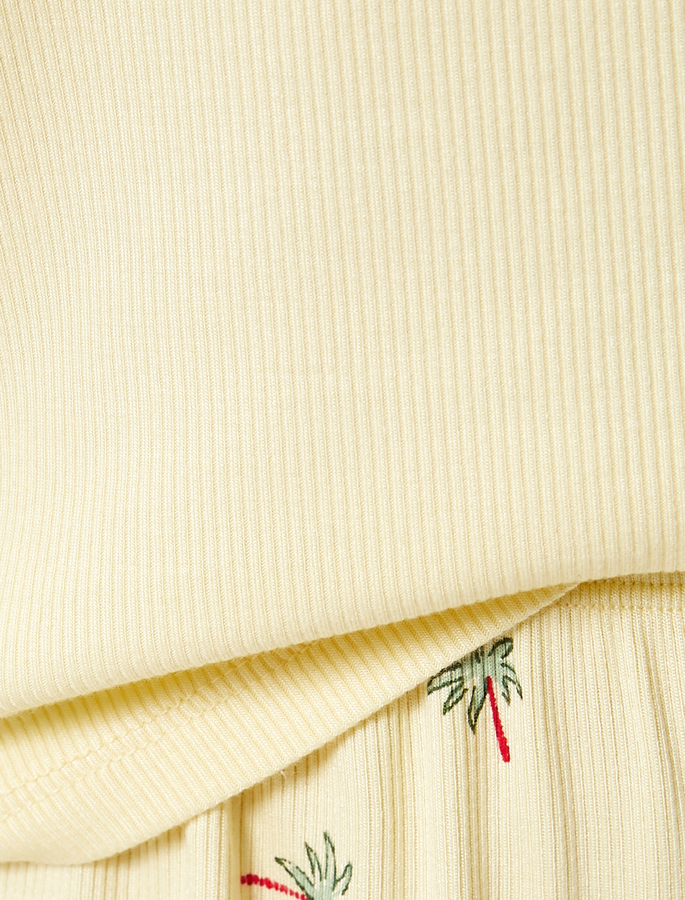   Şortlu Pijama Takımı Fitilli Nakışlı Kısa Kollu Bisiklet Yaka