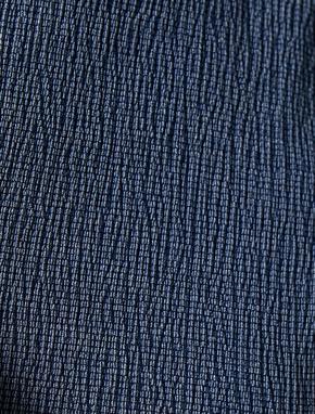 Crop Dik Yaka Atlet Slim Fit Viskoz Kumaş Karışımlı_5