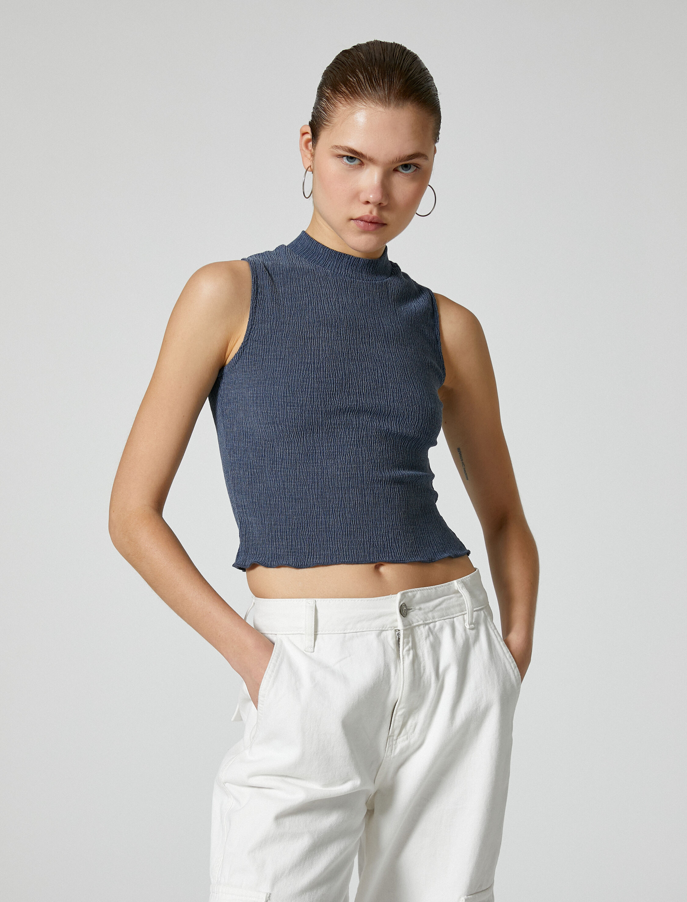   Crop Dik Yaka Atlet Slim Fit Viskoz Kumaş Karışımlı Bürümcük