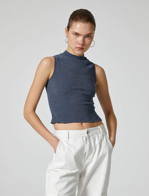 Crop Dik Yaka Atlet Slim Fit Viskoz Kumaş Karışımlı_2