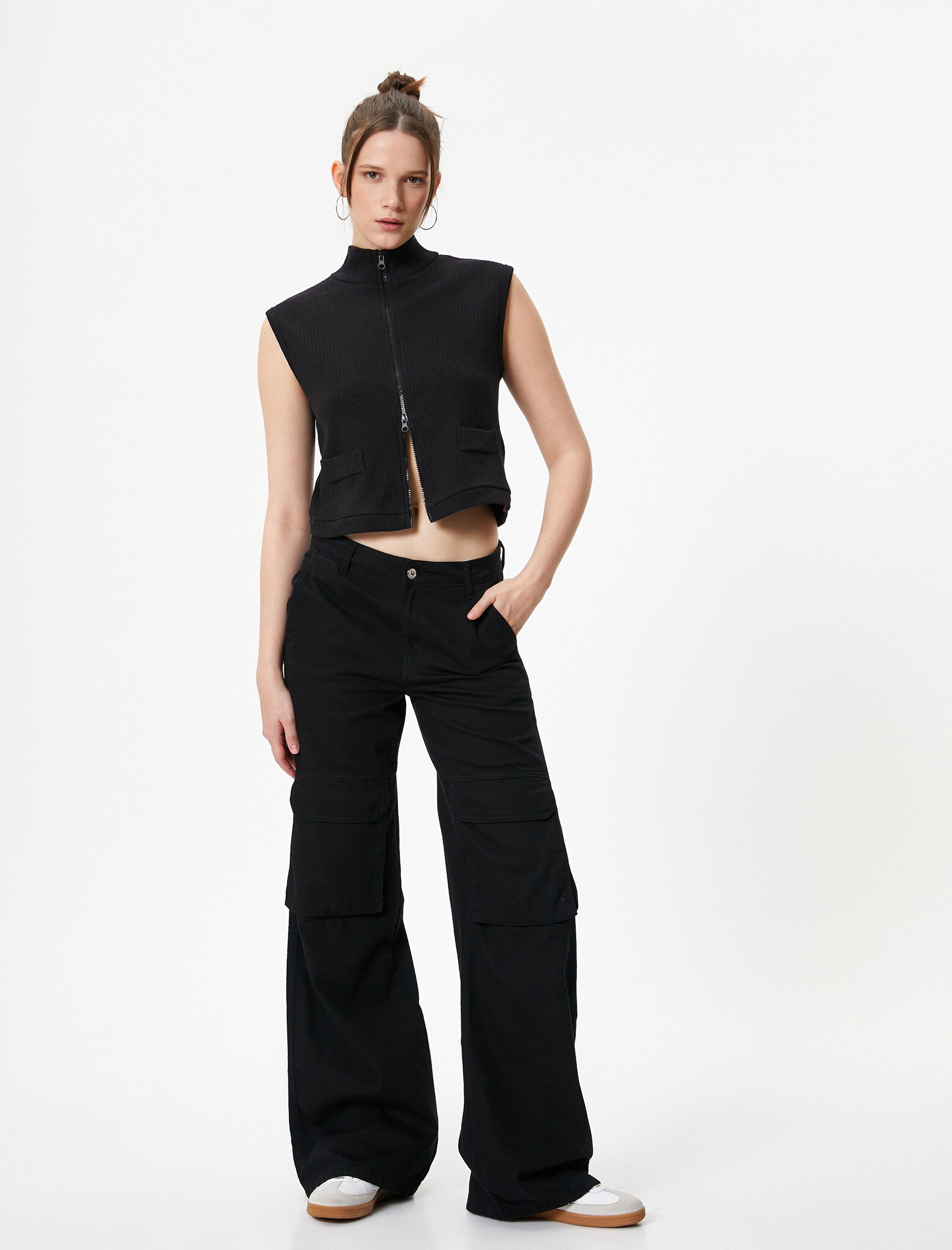   Kolsuz Hırka Dik Yaka Çift Taraflı Fermuarlı Cepli Slim Fit