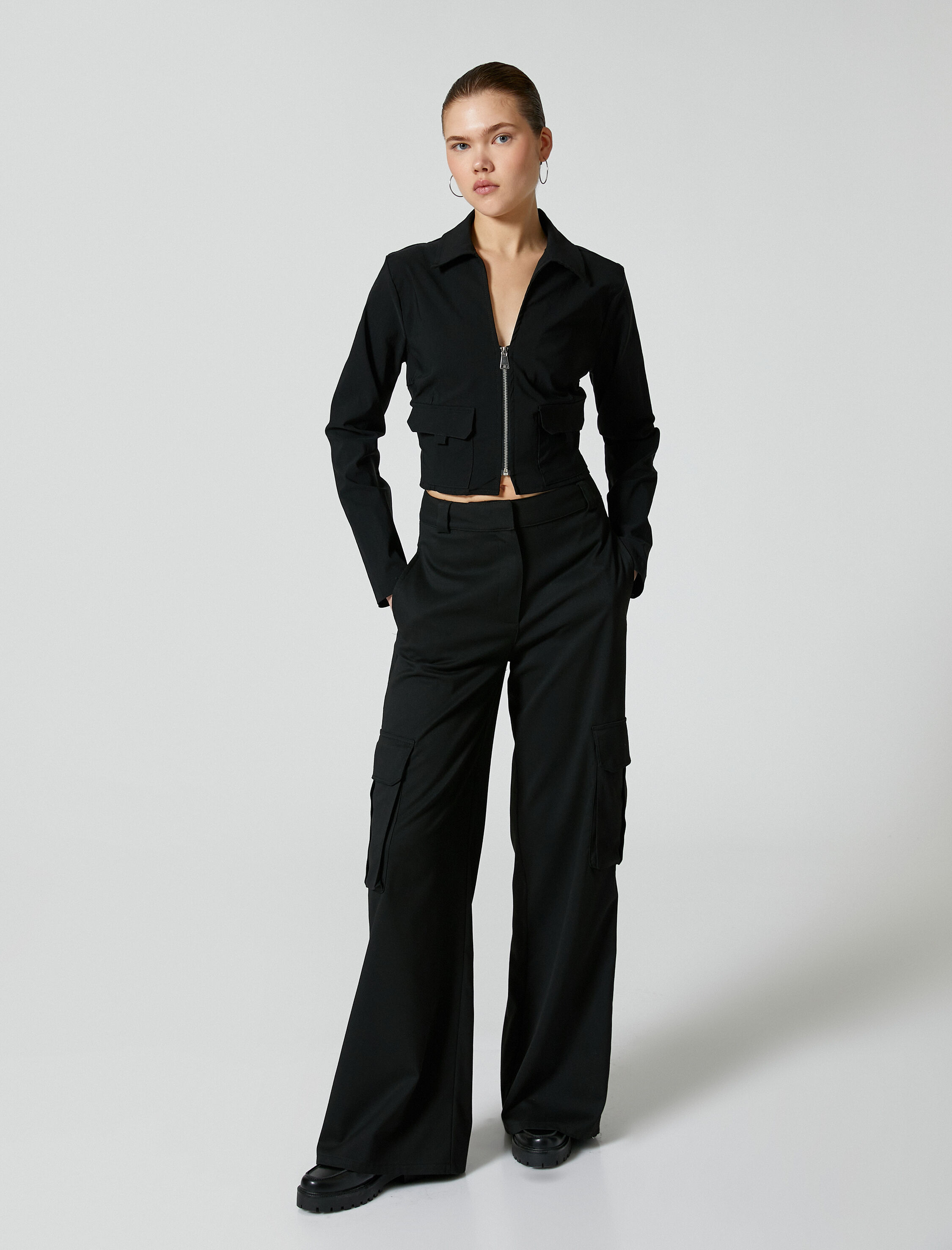   Fermuarlı Crop Tişört Kargo Cep Uzun Kollu