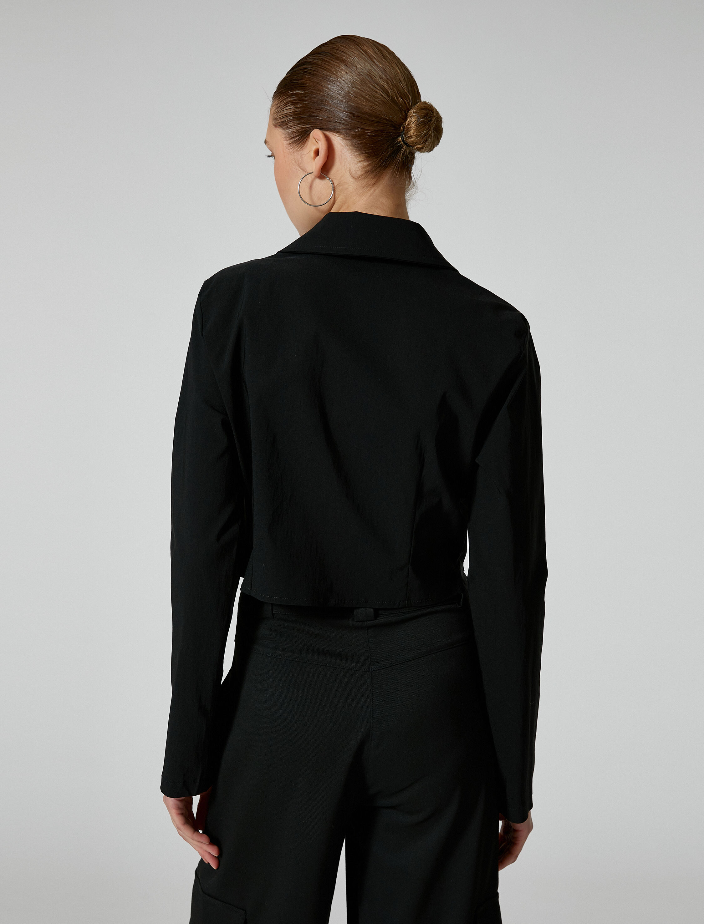   Fermuarlı Crop Tişört Kargo Cep Uzun Kollu