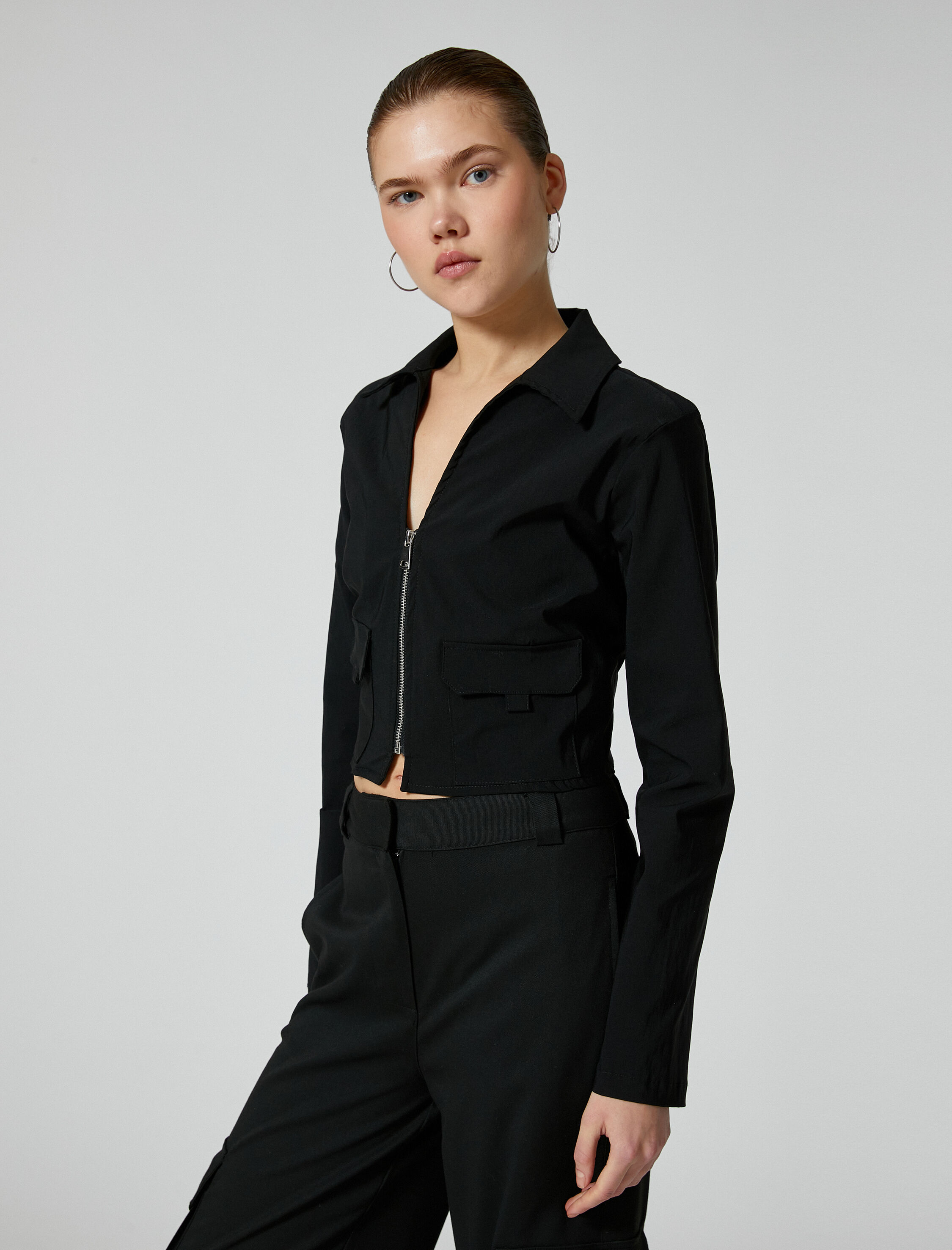   Fermuarlı Crop Tişört Kargo Cep Uzun Kollu