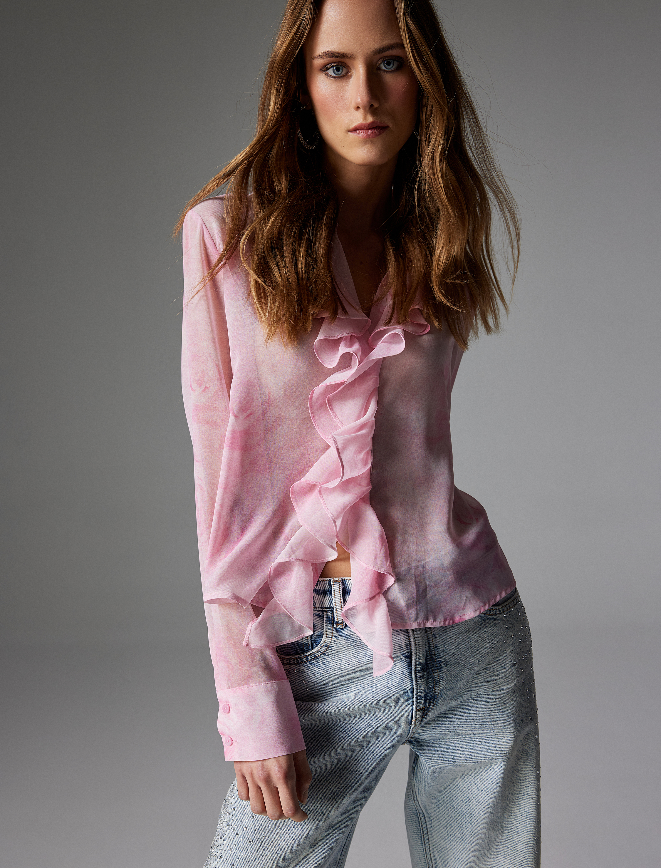   Çiçekli Gömlek Fırfırlı Uzun Kollu