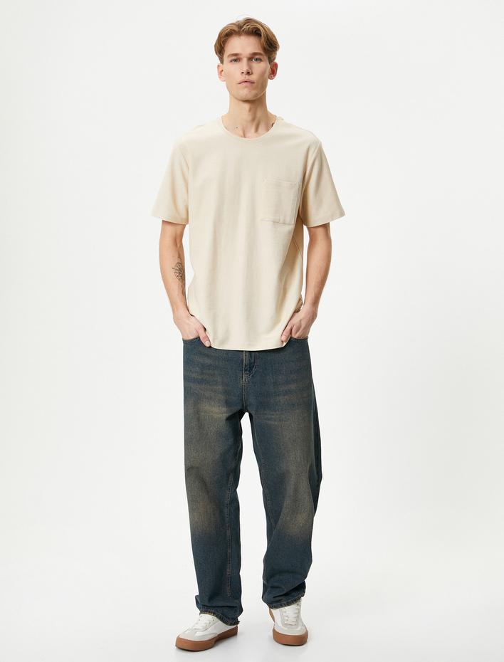  Bisiklet Yaka Tişört Cep Detaylı Kısa Kollu Pamuklu