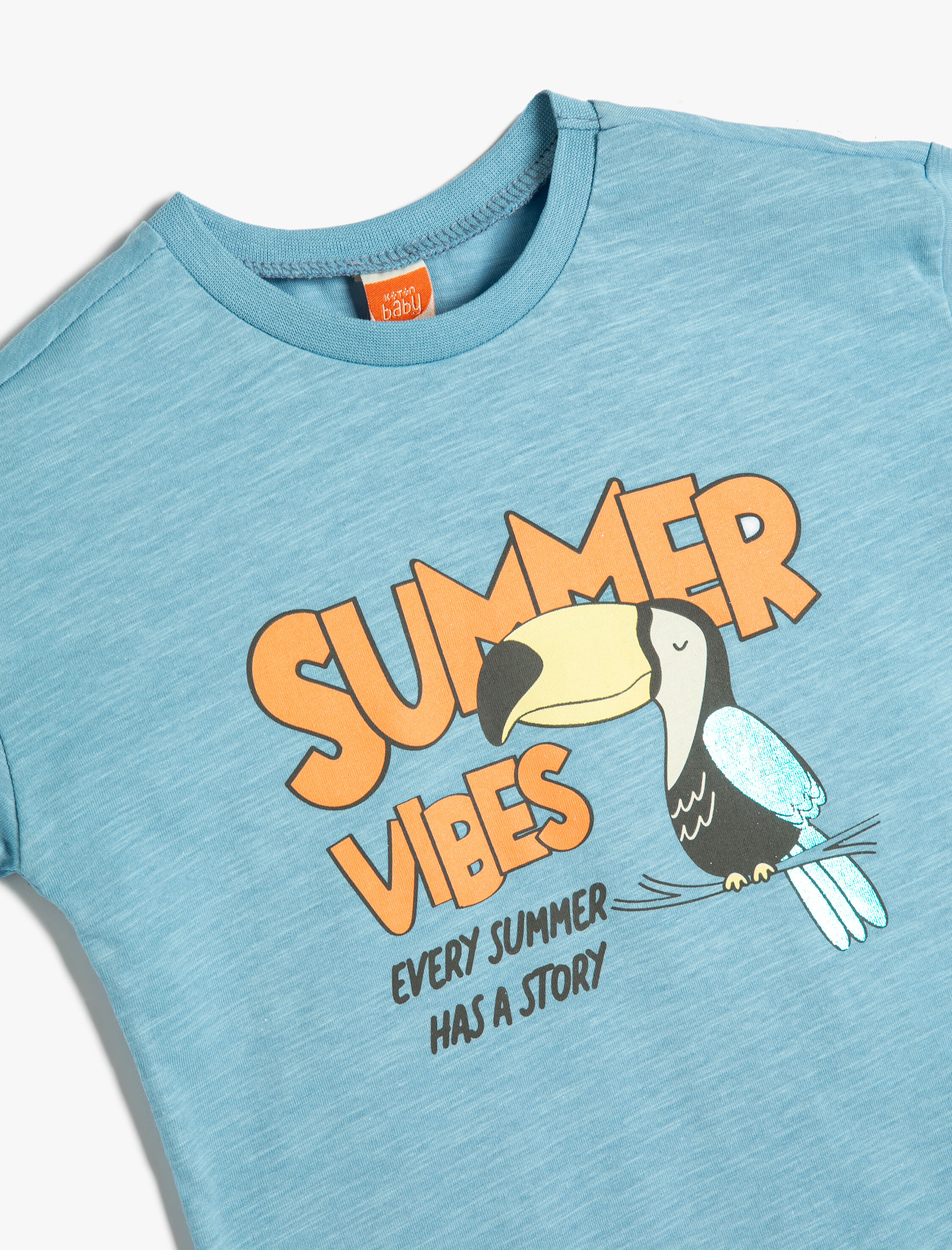  Erkek Bebek Tişört Bisiklet Yaka Kısa Kollu Papağan Baskılı Pamuklu