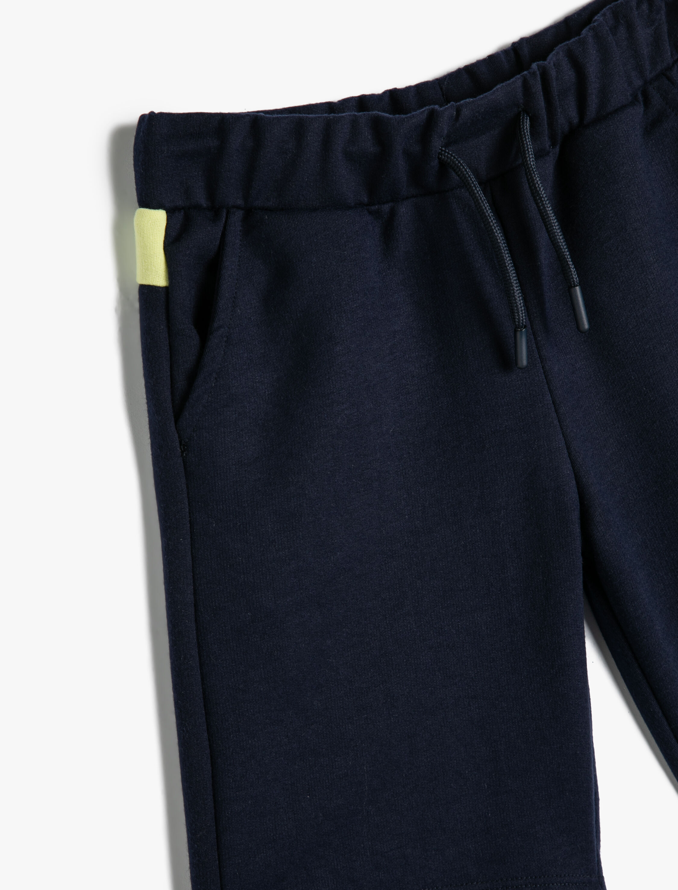  Erkek Çocuk Şort Cepli Beli Bağlamalı