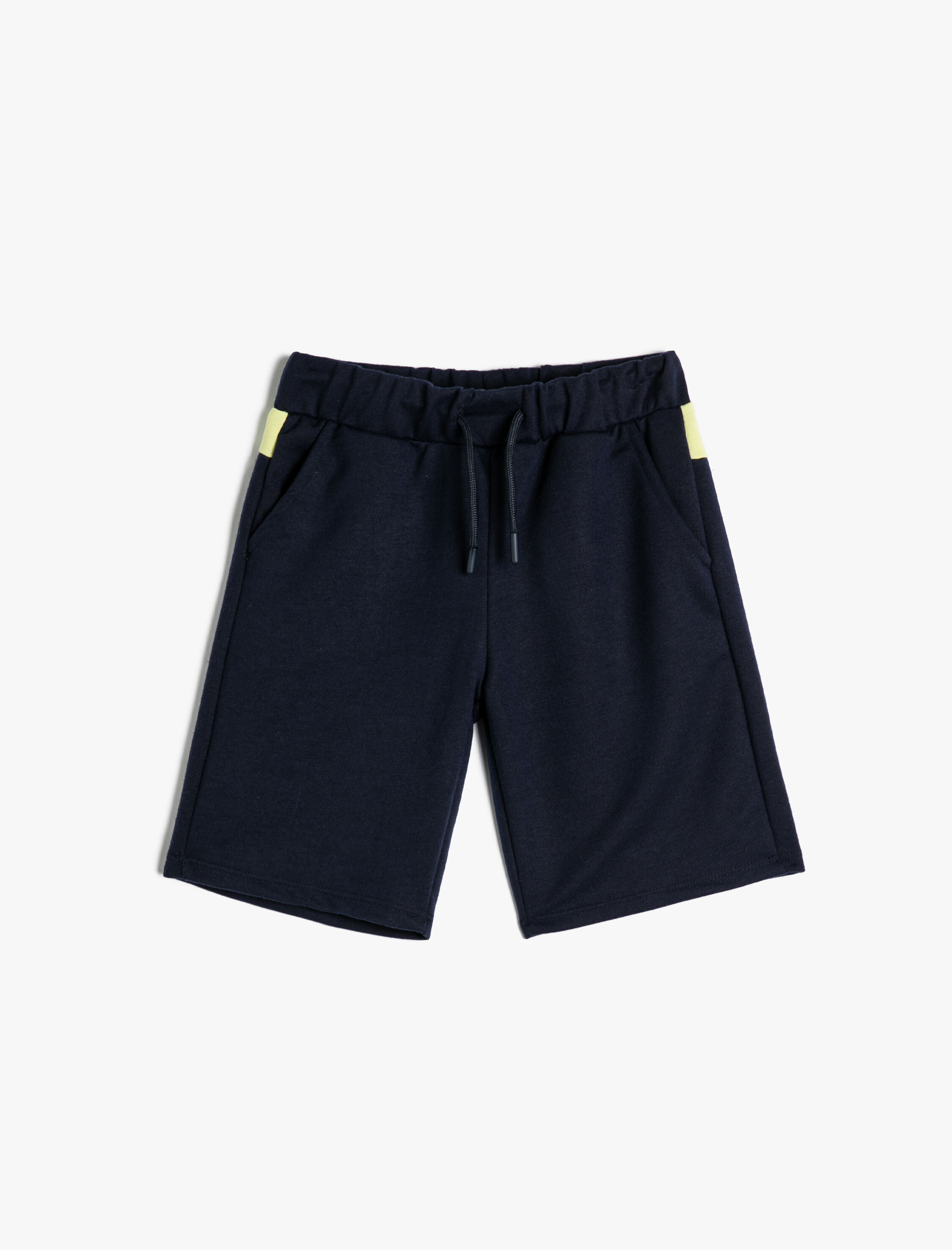  Erkek Çocuk Şort Cepli Beli Bağlamalı