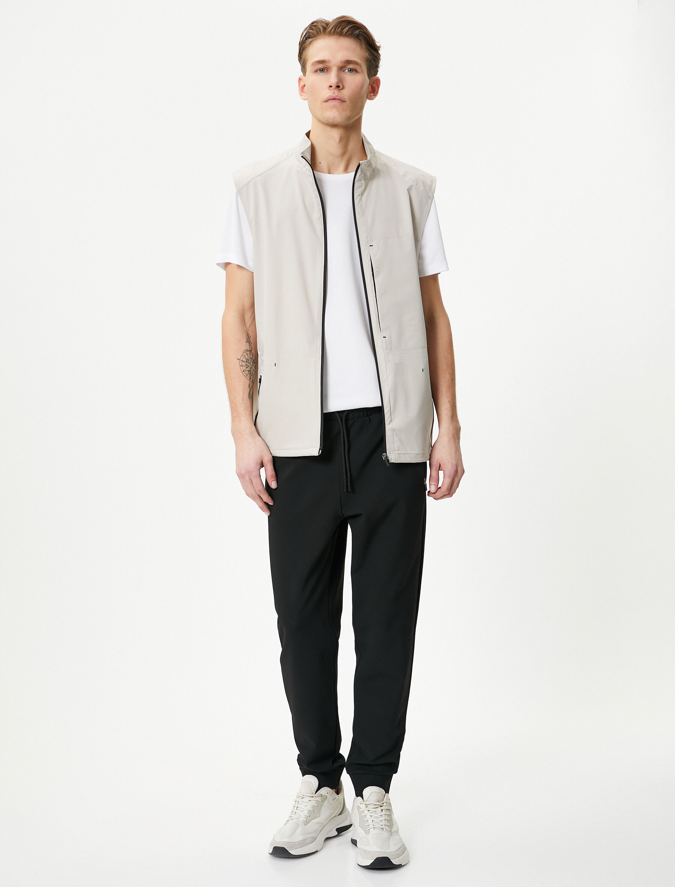   Spor Eşofman Altı Jogger Beli Bağcıklı Fermuar Cep Detaylı