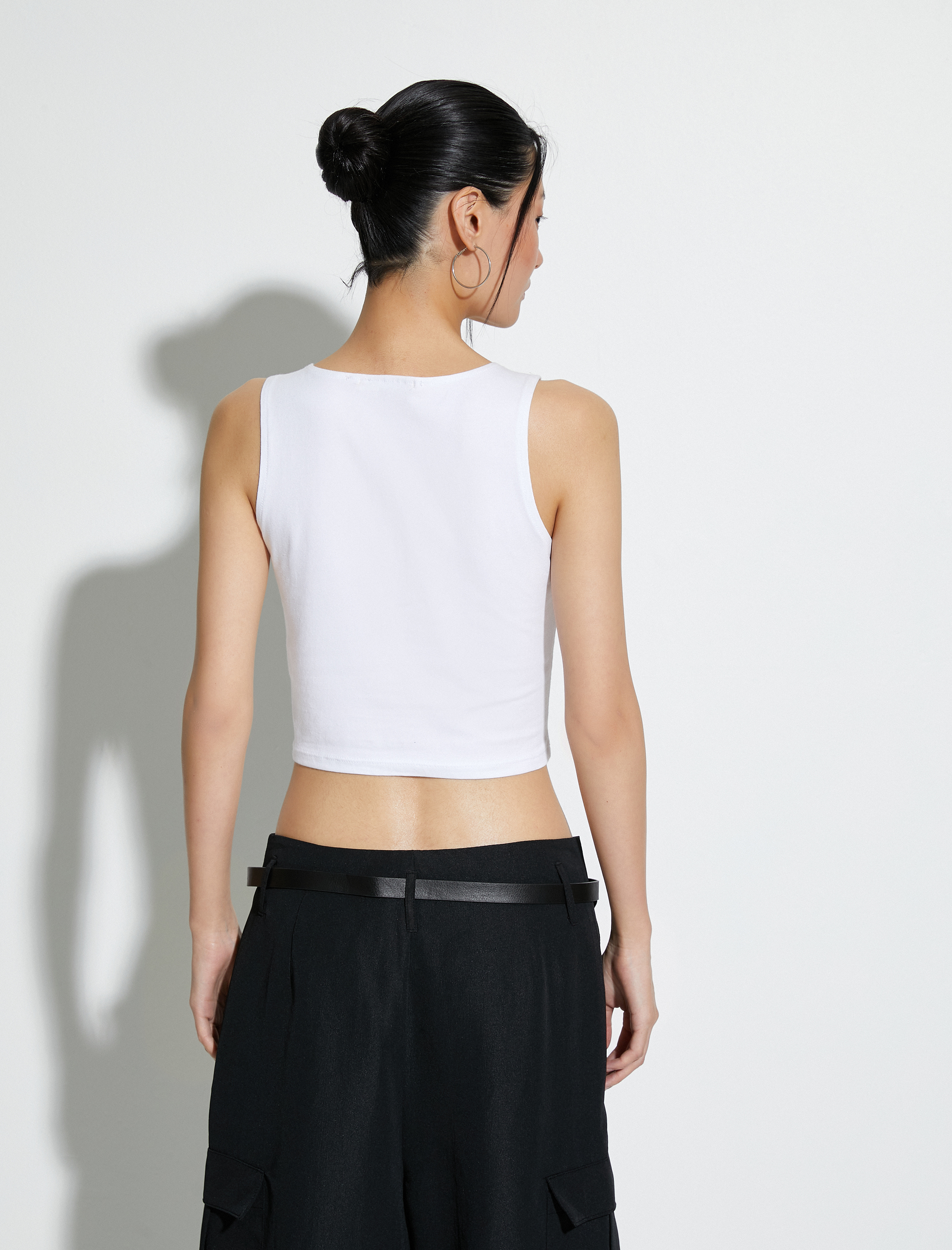   Pamuklu Crop Halter Yaka Atlet