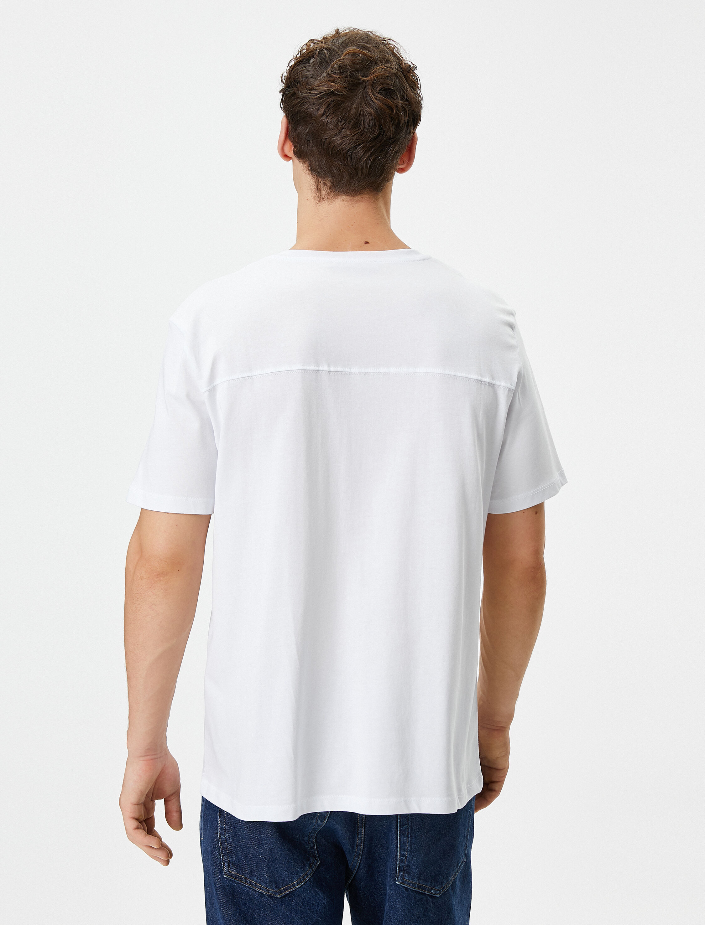   Basic Tişört Cep Detaylı Bisiklet Yaka Kısa Kollu Pamuklu