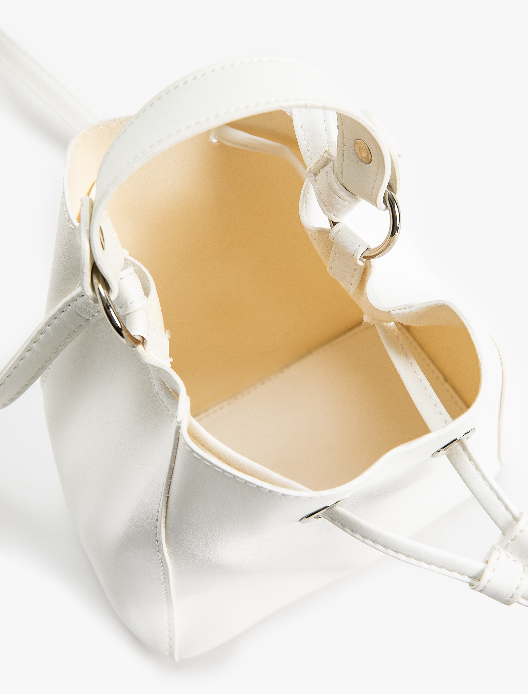  Kadın Bucket Çanta Suni Deri Askılı