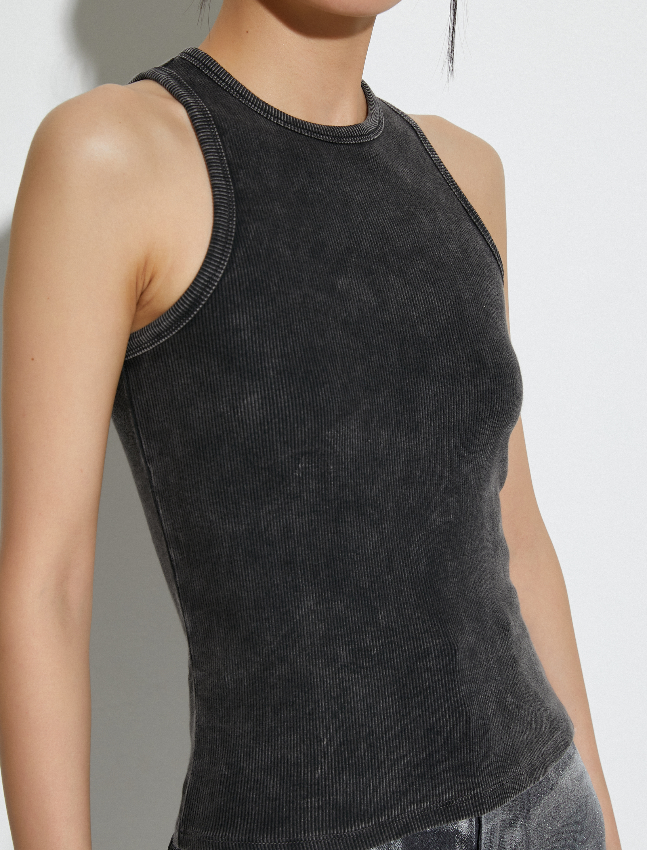   Halter Yaka Atlet Soluk Efektli Ribanalı