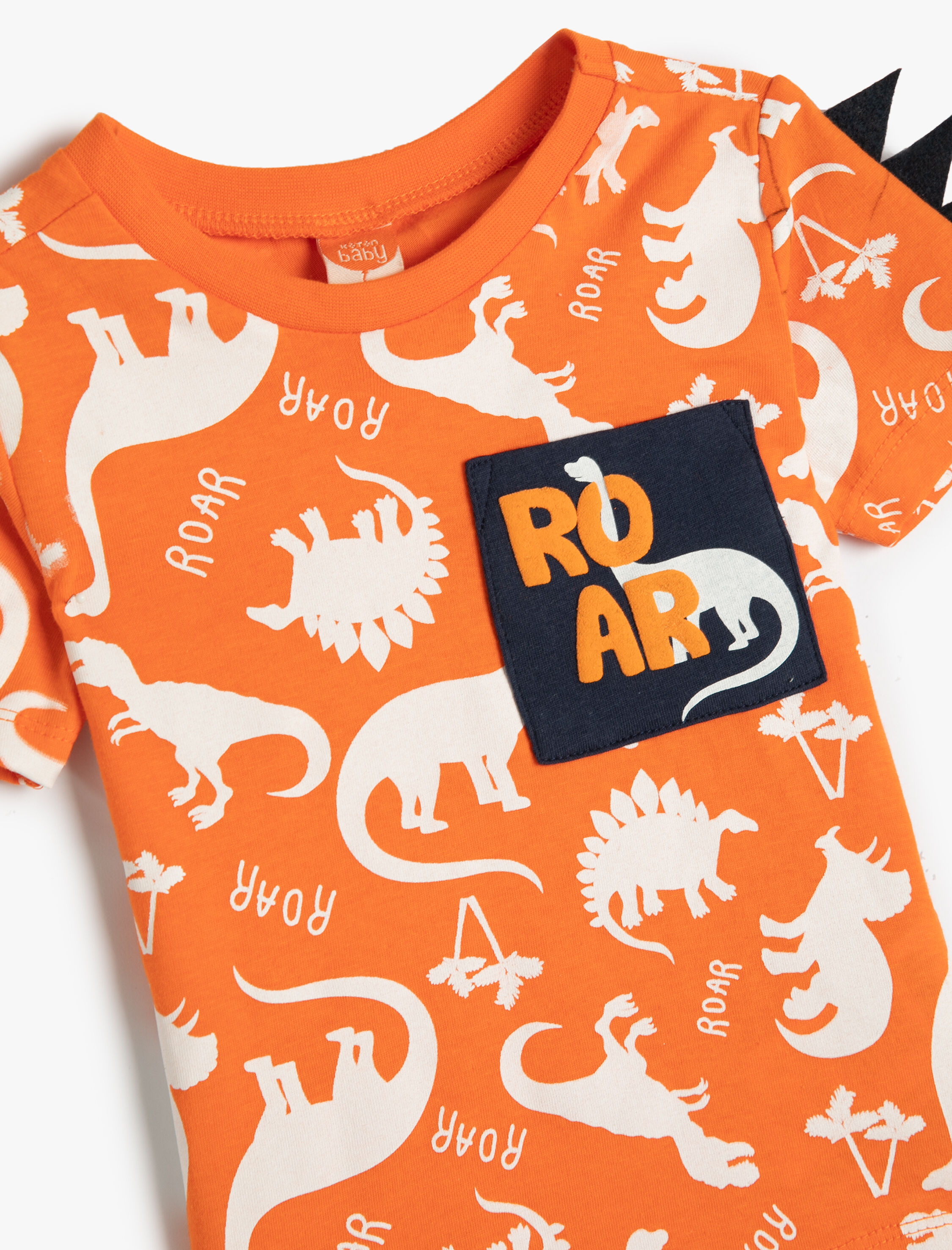  Erkek Bebek Tişört Dinozor Baskılı Aplike Detaylı Kısa Kollu Pamuklu