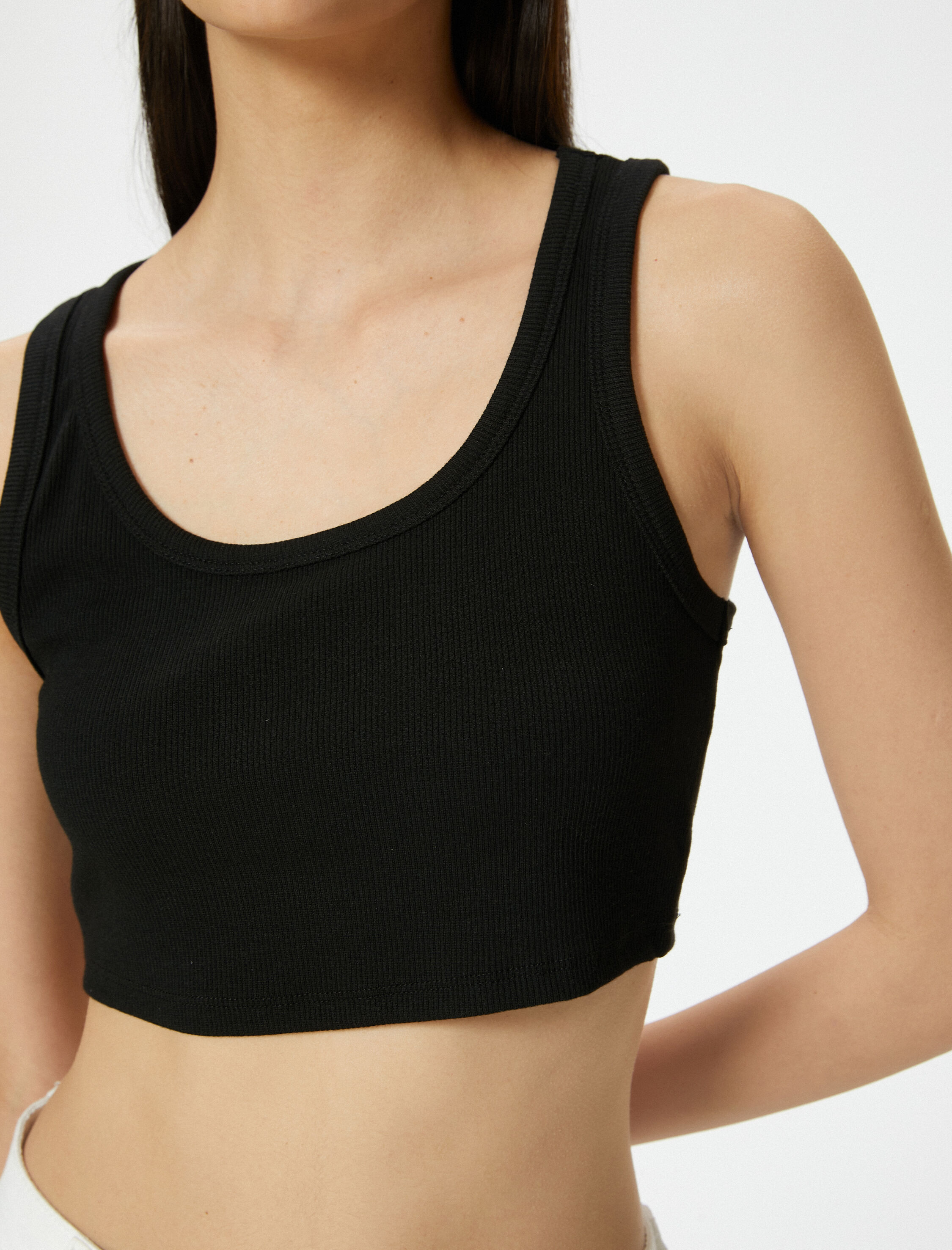   Crop Atlet Kalın Askılı U Yaka Fitilli