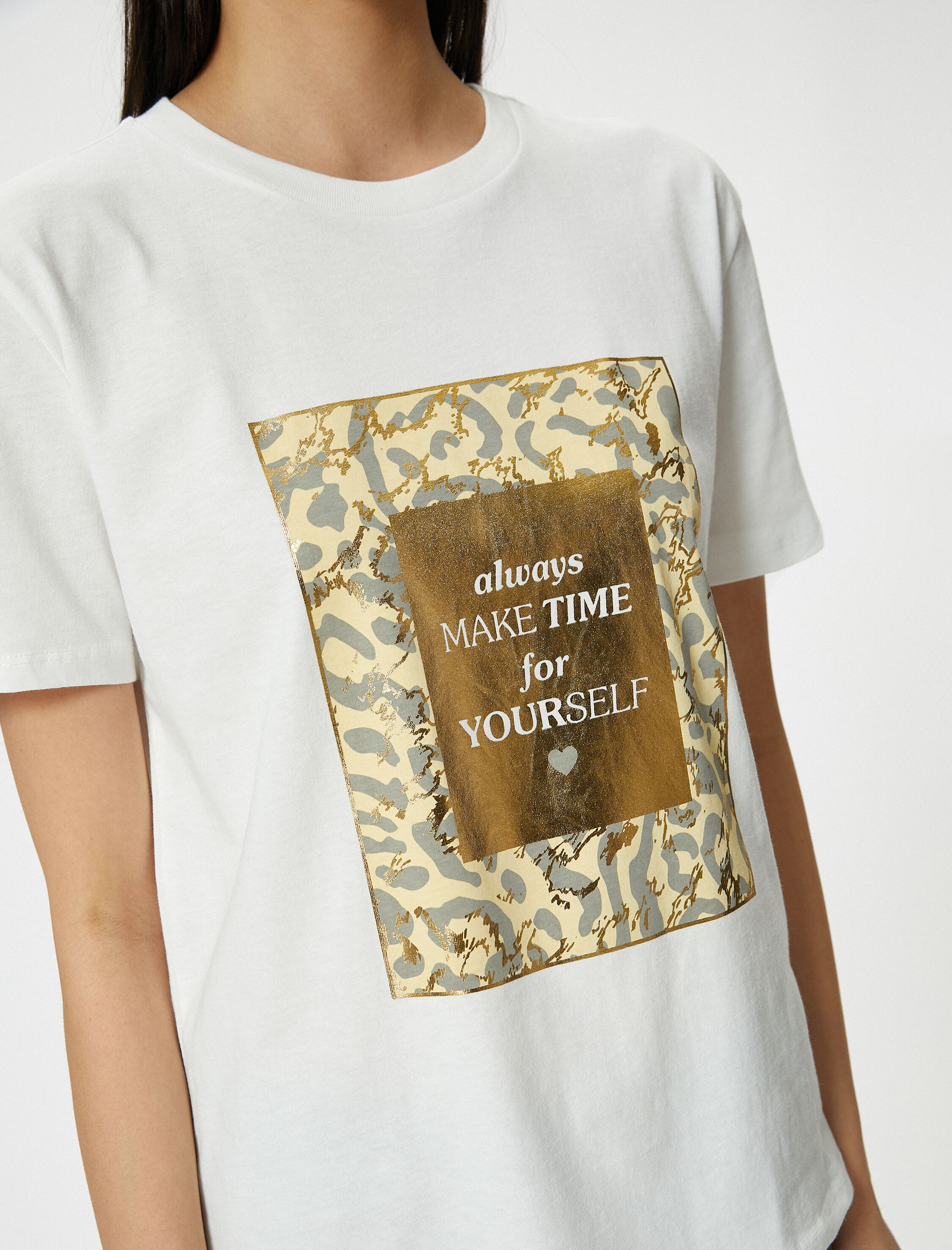   Leopar Baskılı Tişört Kısa Kollu Bisiklet Yaka Pamuklu