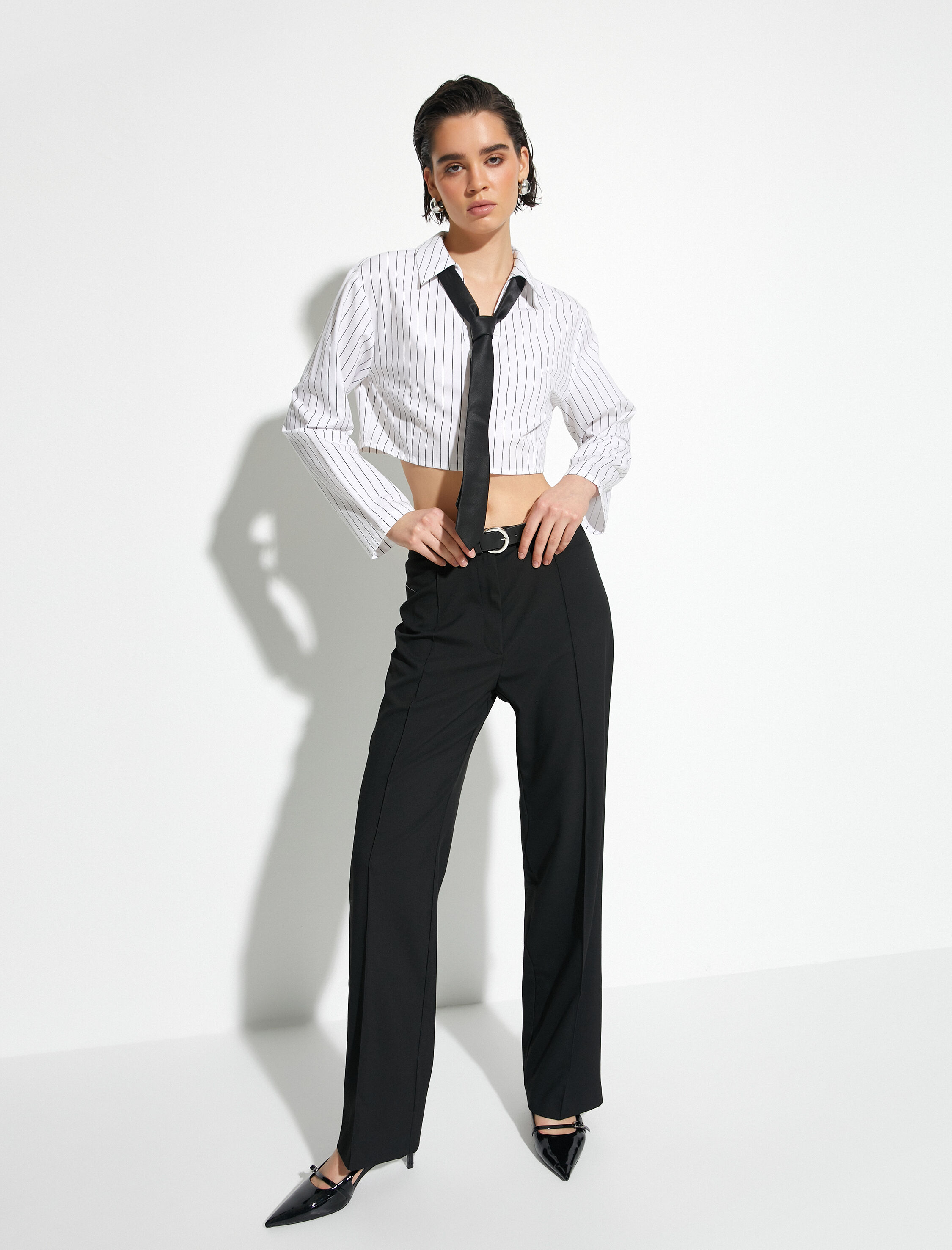   Crop Poplin Gömlek Uzun Kollu Klasik Yaka Düğmeli