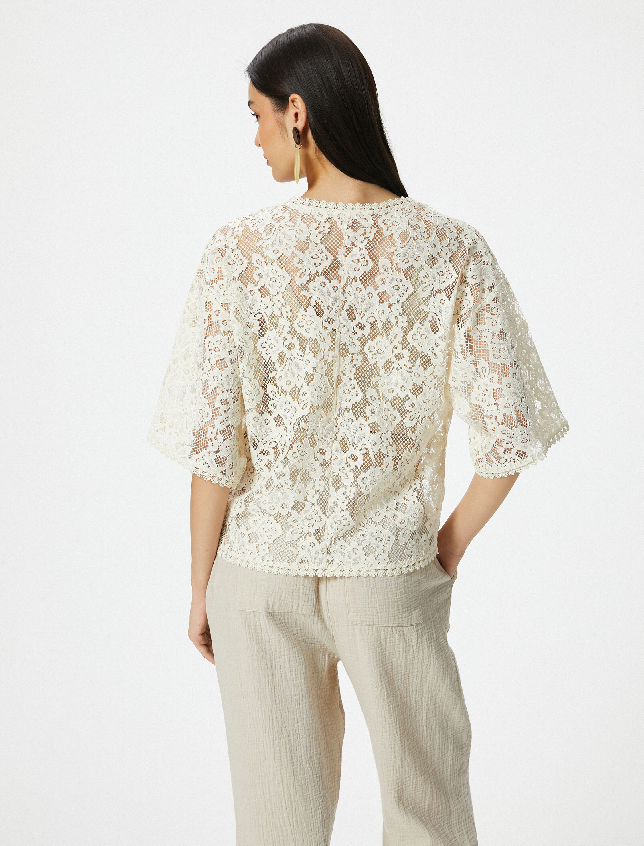   Dantelli Hırka Önden Bağlamalı Yarım Kollu