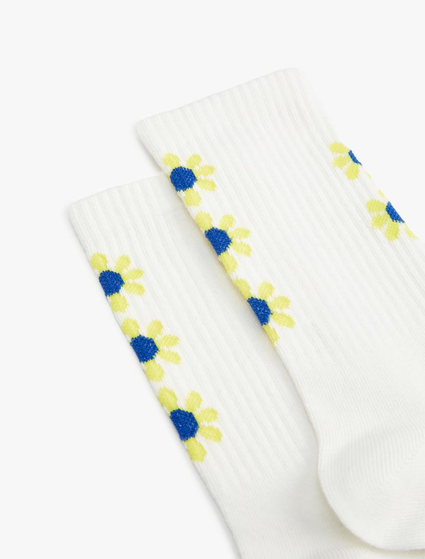  Kadın Çiçekli Soket Çorap Desenli
